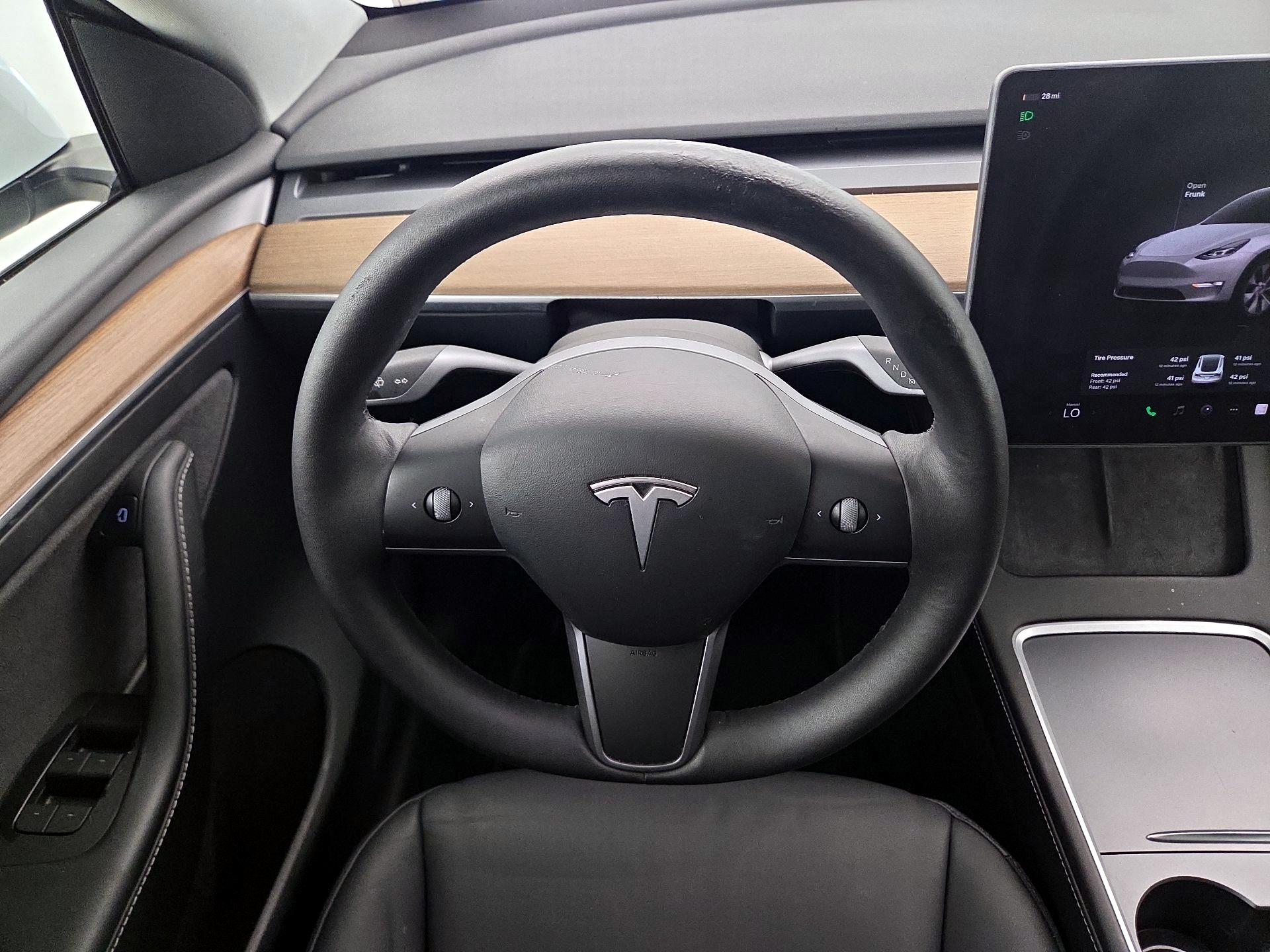 Thumbnail: 2022 Tesla Model Y - 10