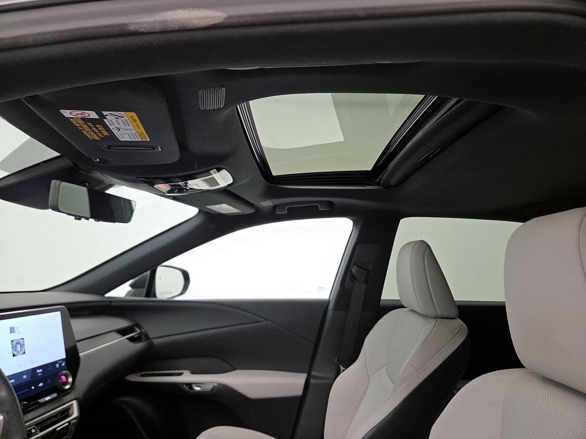 Thumbnail: 2023 Lexus RX - 19