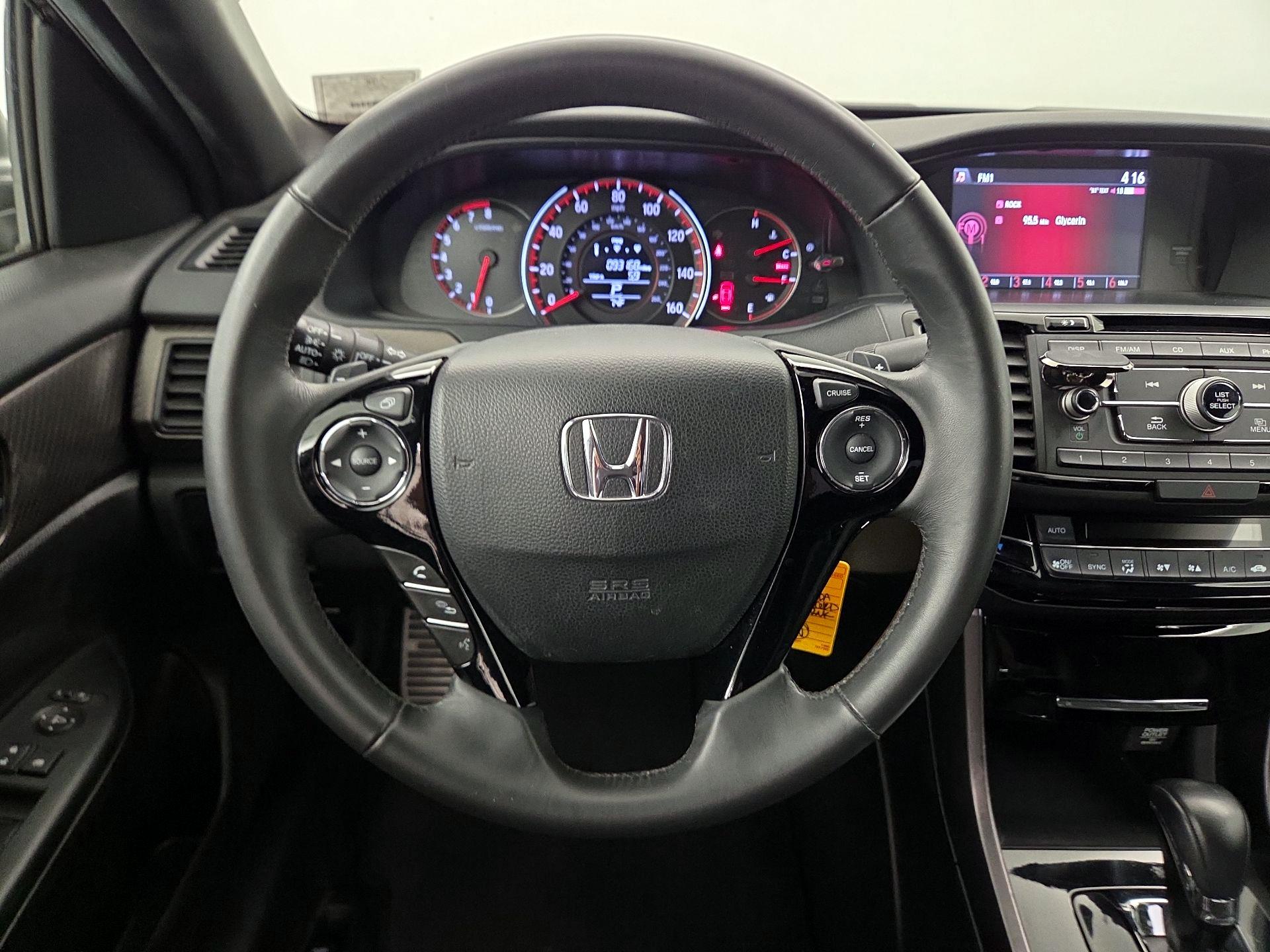 Thumbnail: 2017 Honda Accord - 10