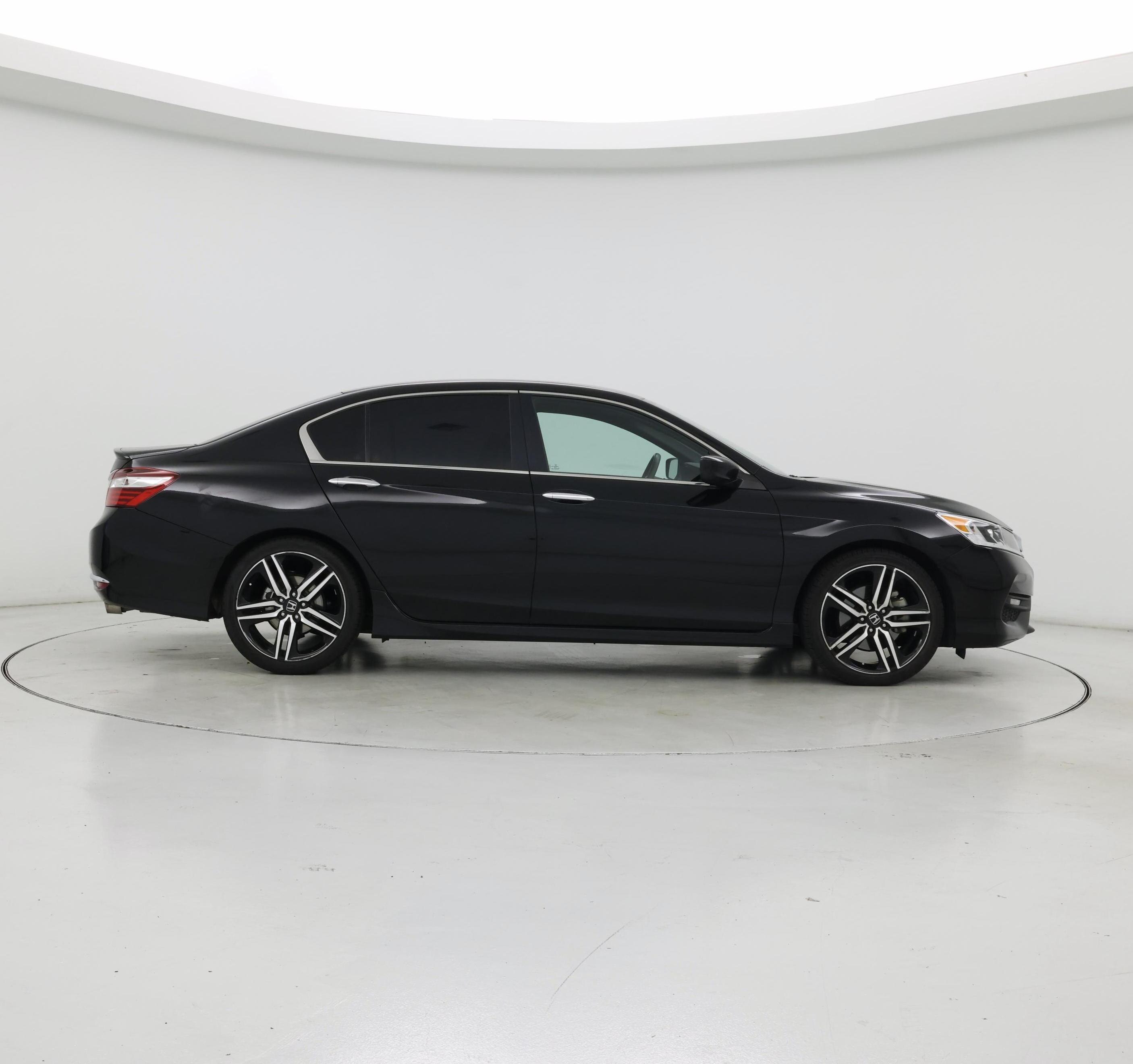 Thumbnail: 2017 Honda Accord - 7