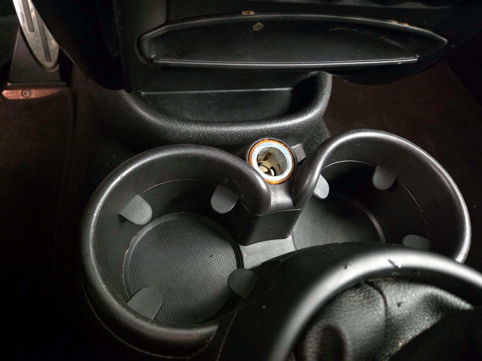 Thumbnail: 2015 MINI Cooper Countryman - 16