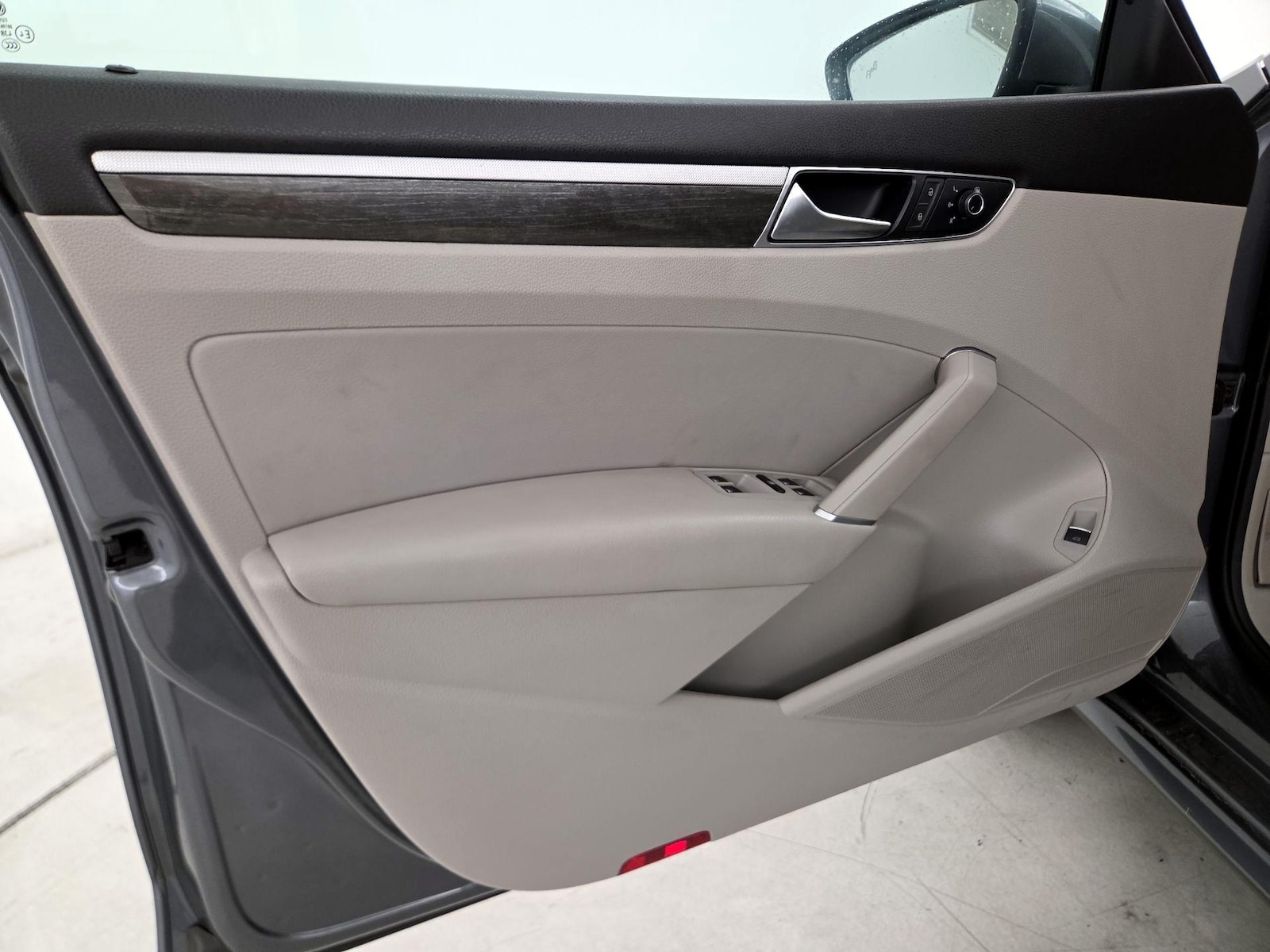 2017 Volkswagen Passat SE - Photo 13