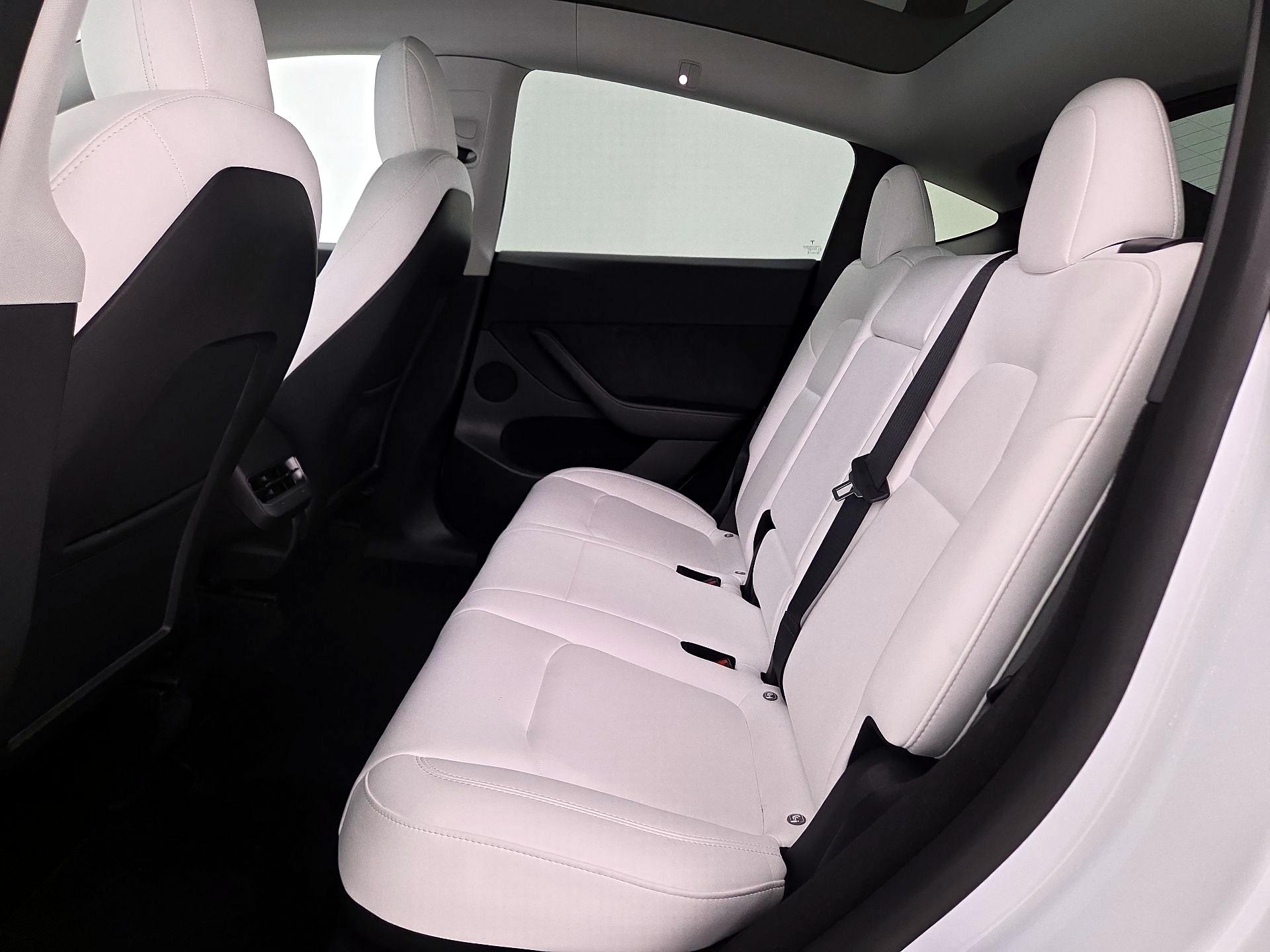 Thumbnail: 2023 Tesla Model Y - 20