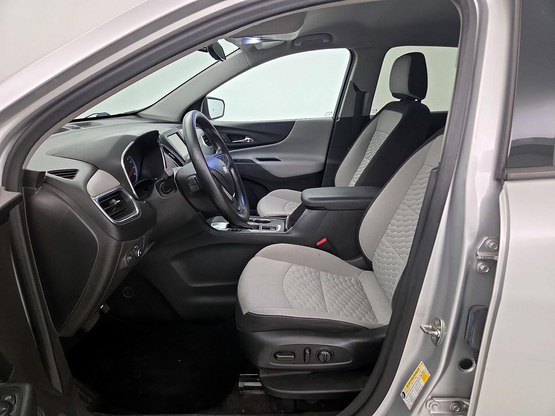 Thumbnail: 2019 Chevrolet Equinox - 11