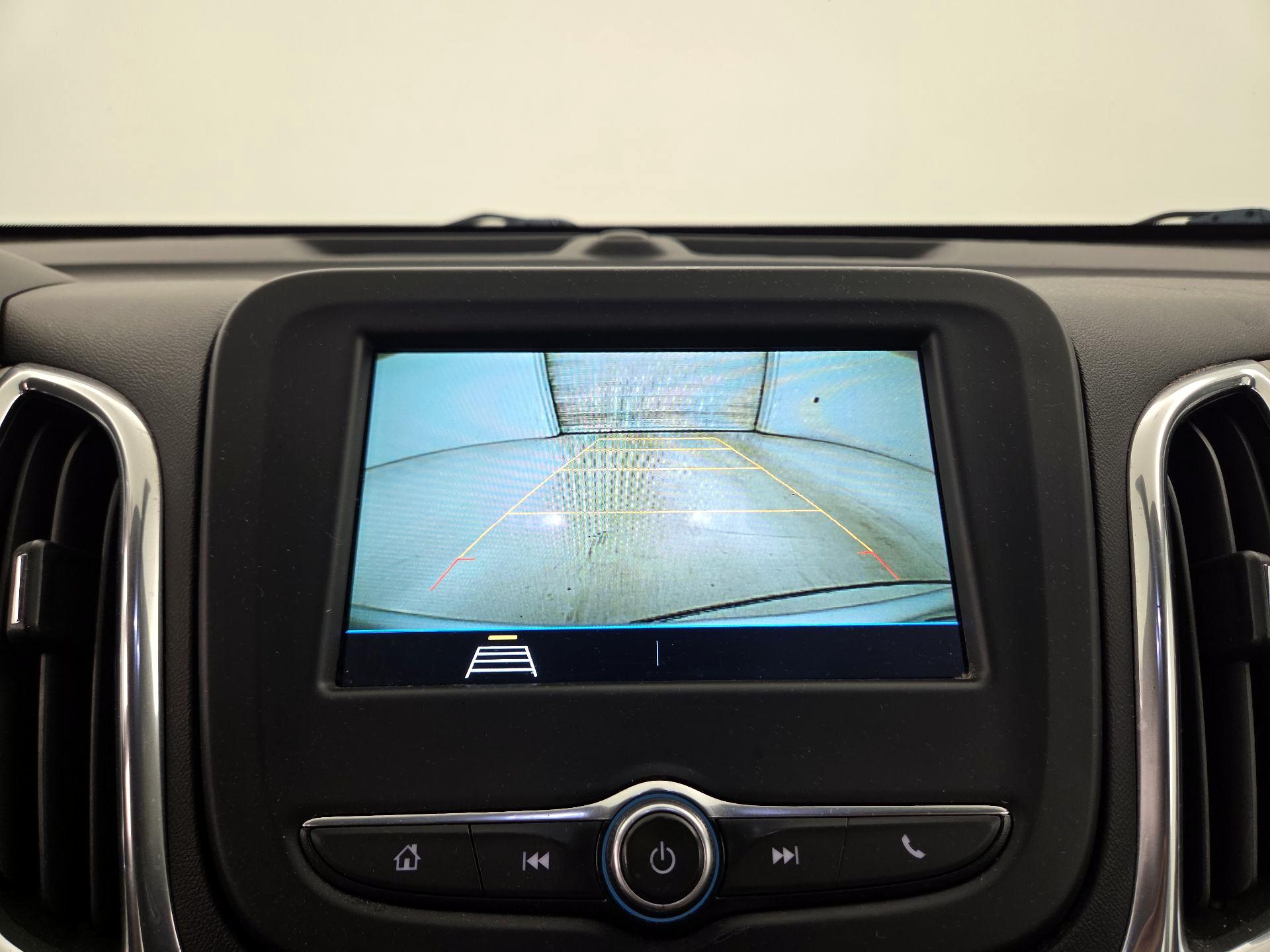 Thumbnail: 2019 Chevrolet Equinox - 14