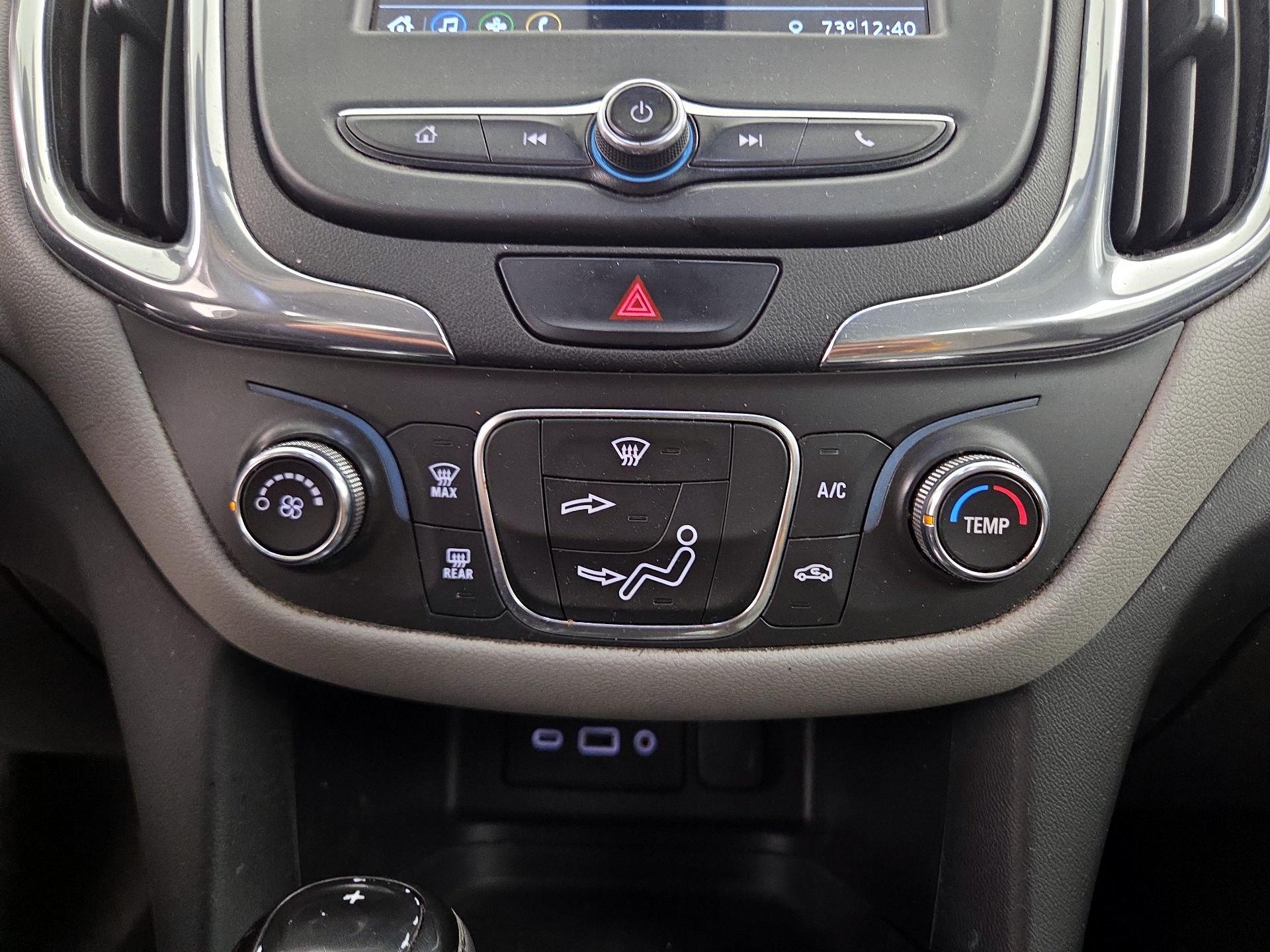 Thumbnail: 2019 Chevrolet Equinox - 16