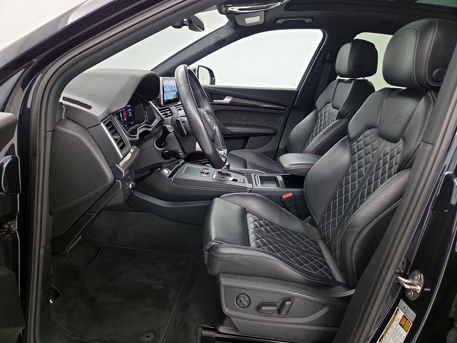 Thumbnail: 2018 Audi SQ5 - 11