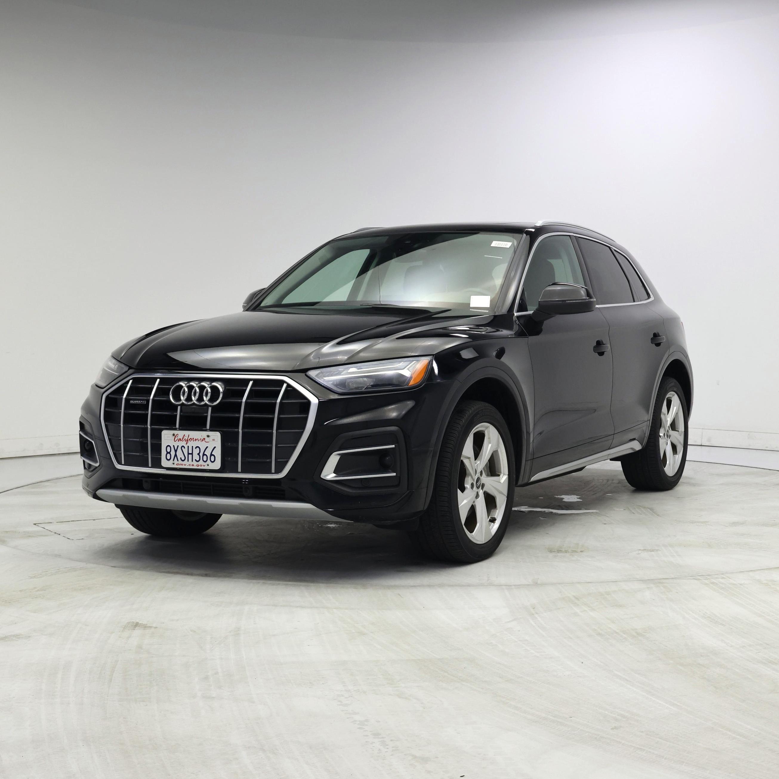 Thumbnail: 2021 Audi Q5 - 4