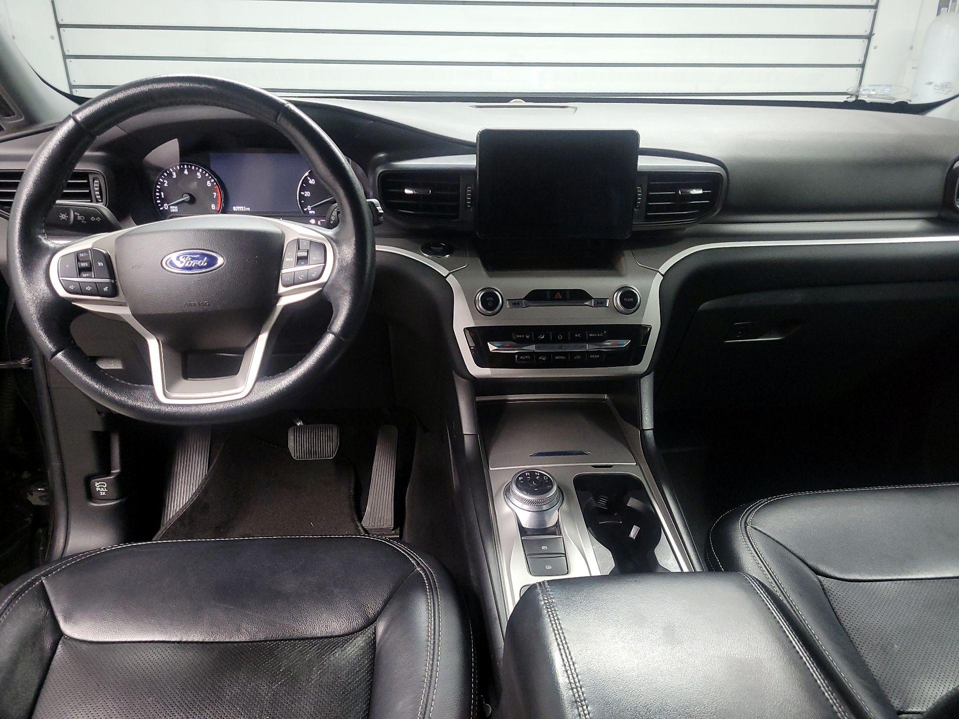 Thumbnail: 2022 Ford Explorer - 9