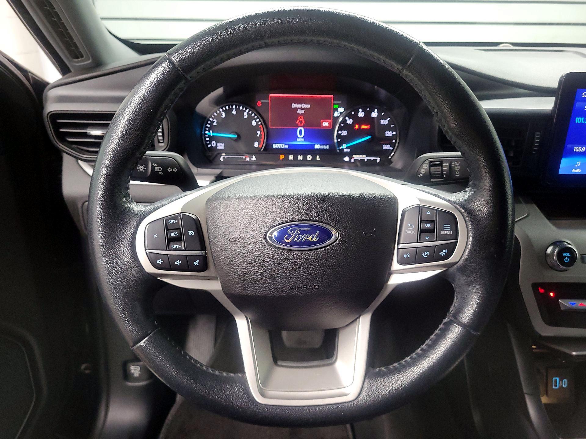 Thumbnail: 2022 Ford Explorer - 10