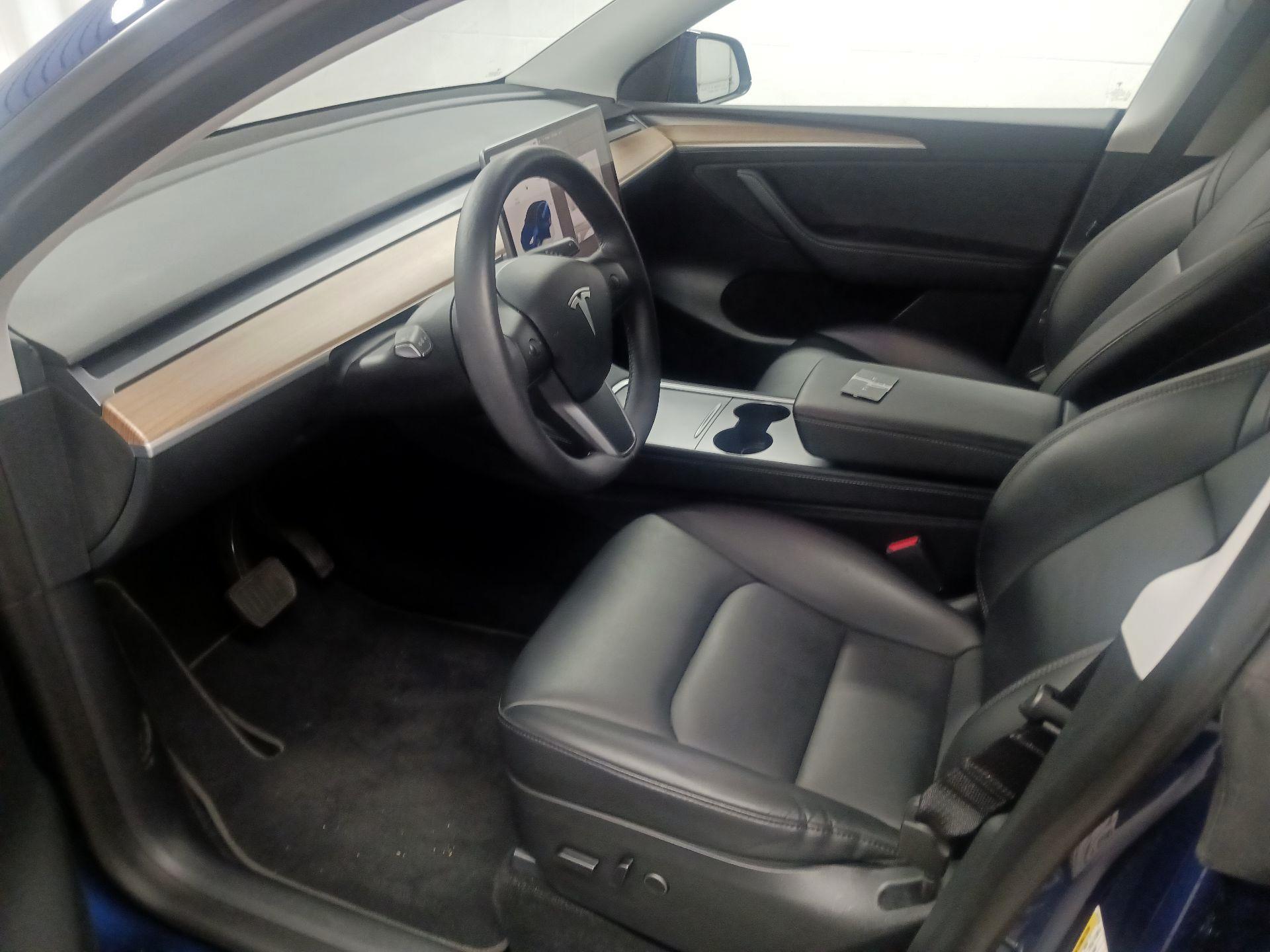 Thumbnail: 2023 Tesla Model Y - 11