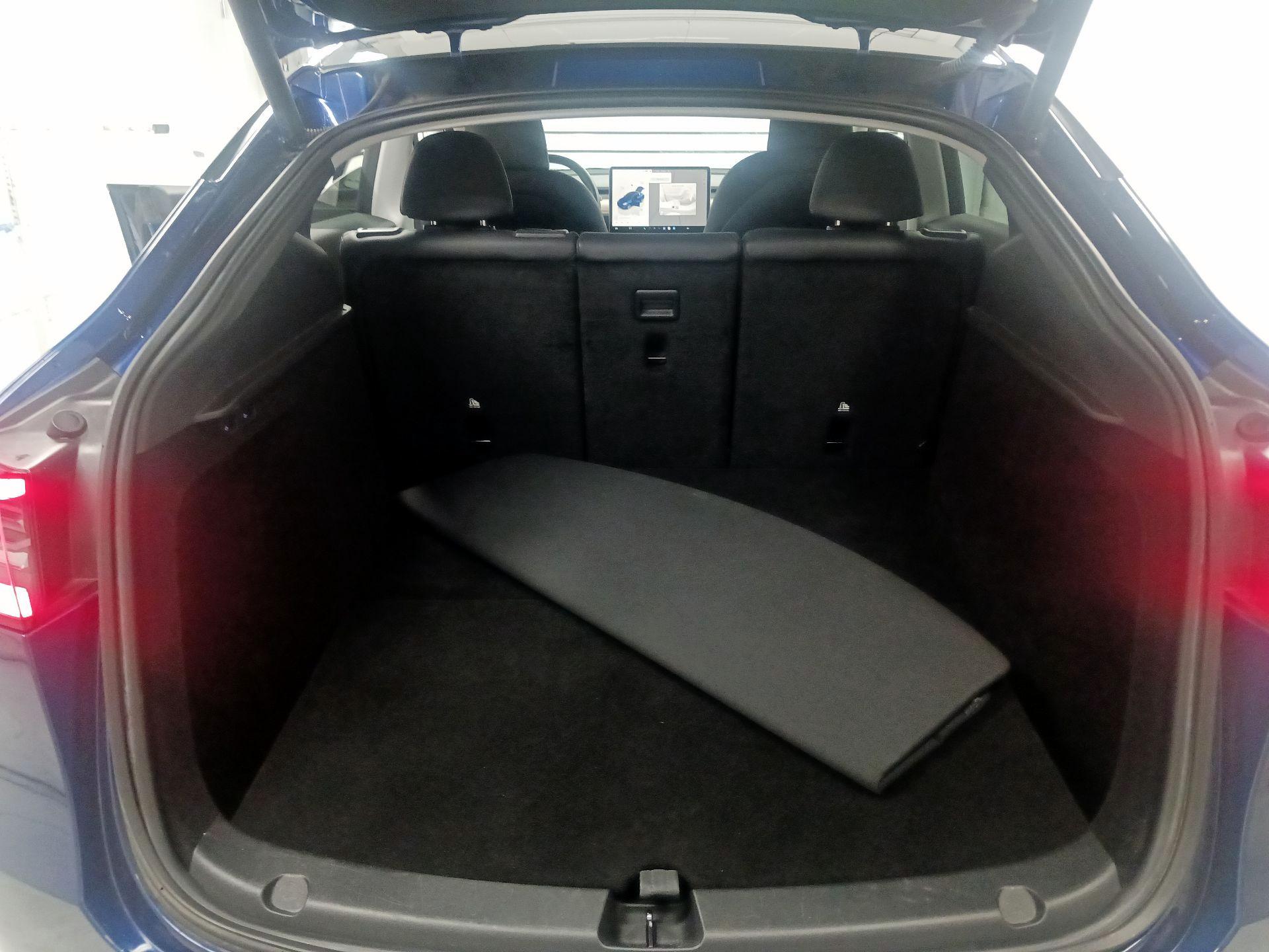 Thumbnail: 2023 Tesla Model Y - 18