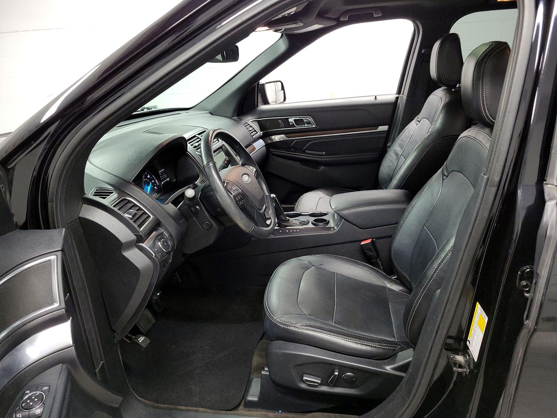 Thumbnail: 2018 Ford Explorer - 11