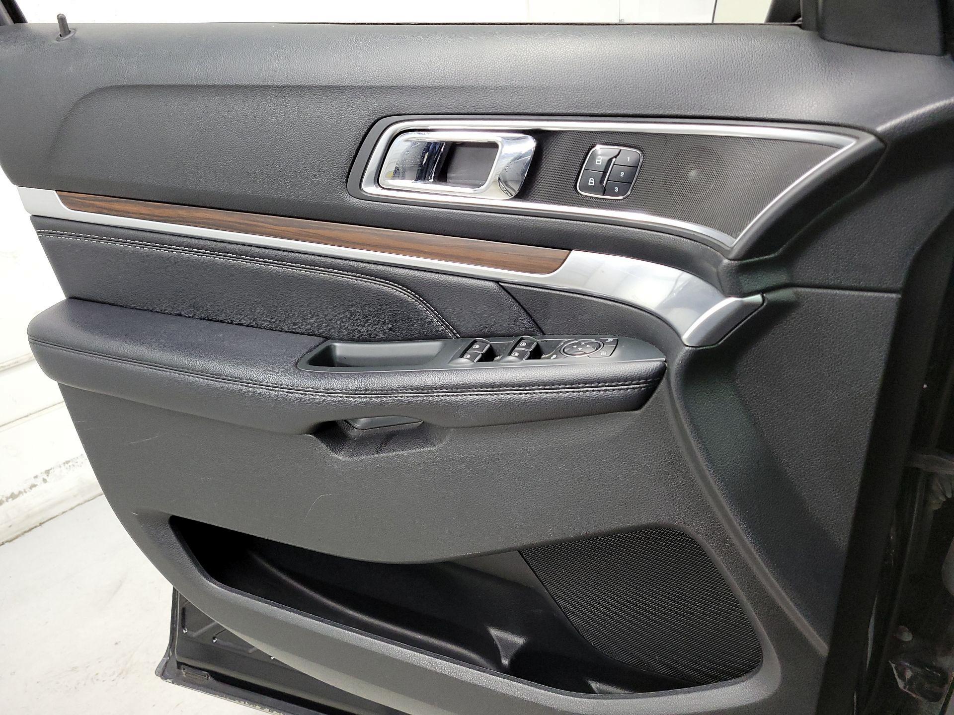 Thumbnail: 2018 Ford Explorer - 12