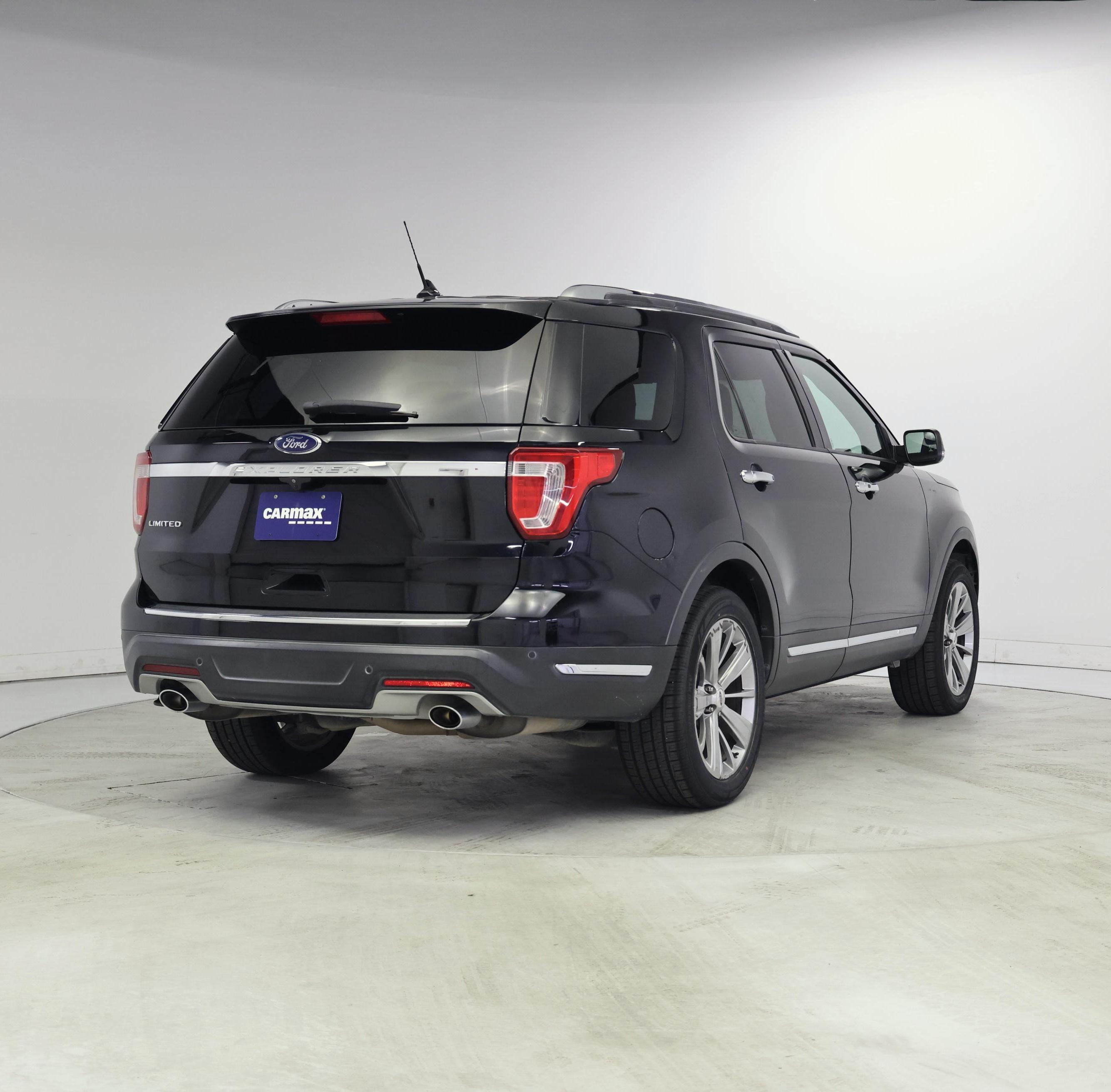 Thumbnail: 2018 Ford Explorer - 8