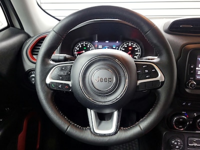 Steering Wheel & Instrument Cluster (On)