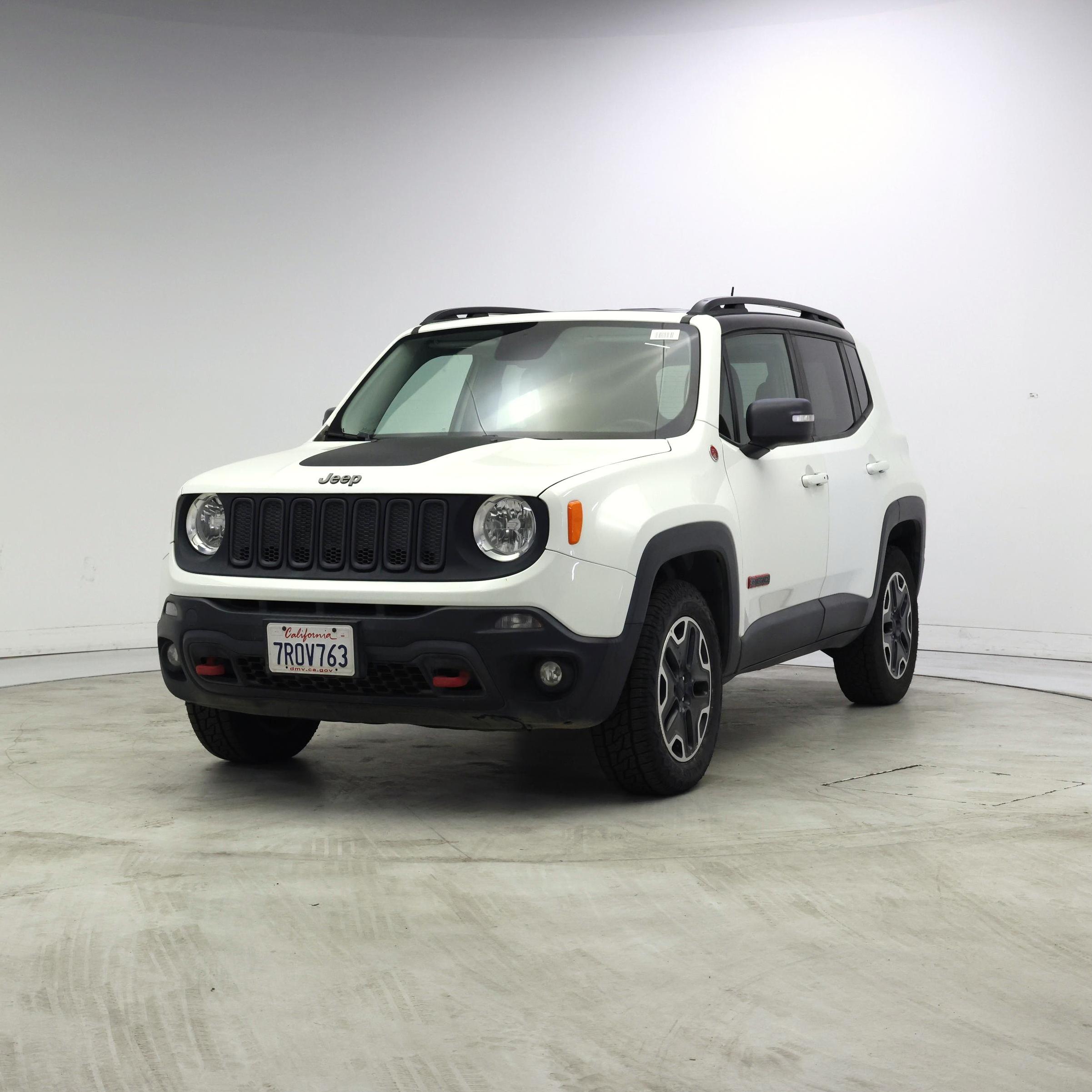 Thumbnail: 2016 Jeep Renegade - 4