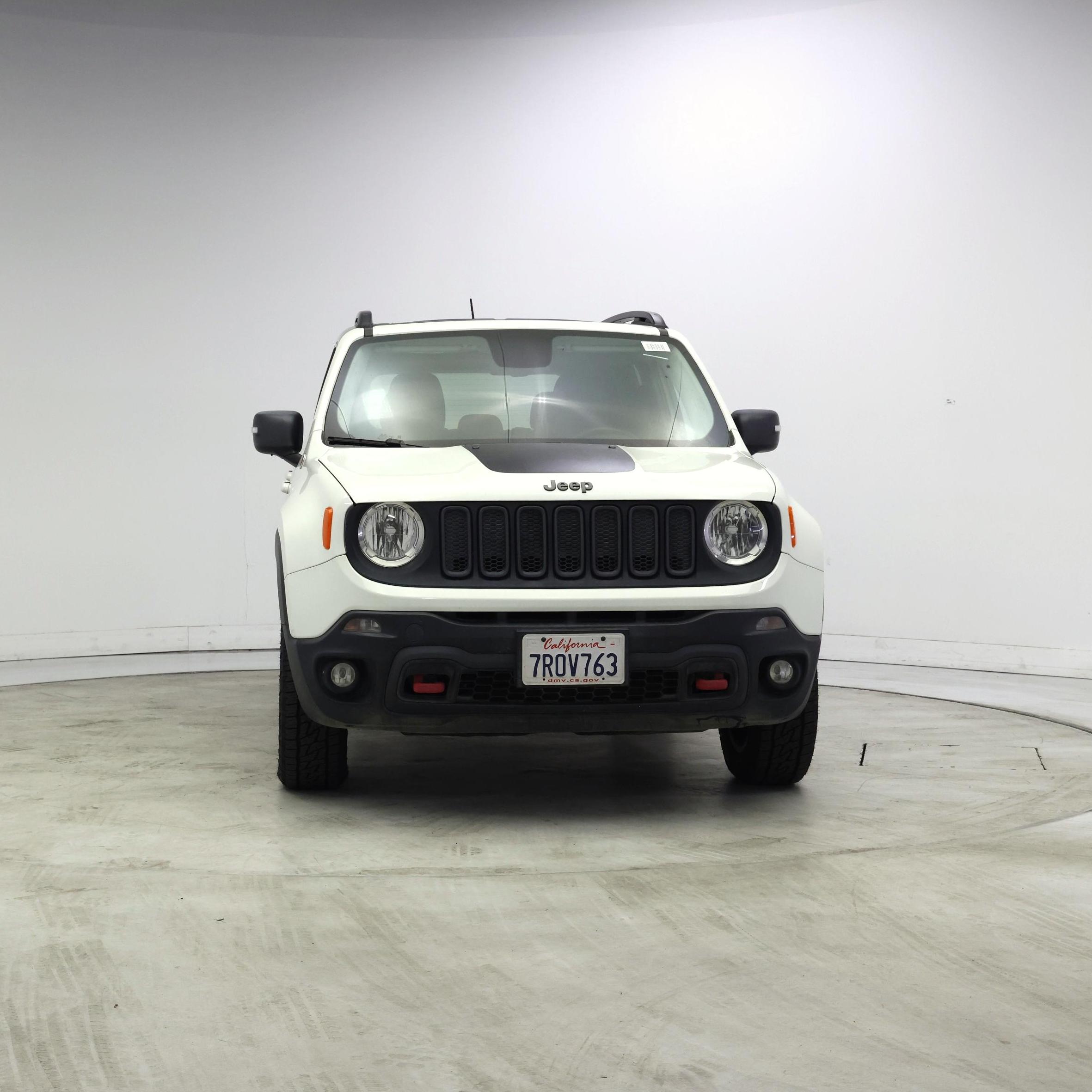 Thumbnail: 2016 Jeep Renegade - 5