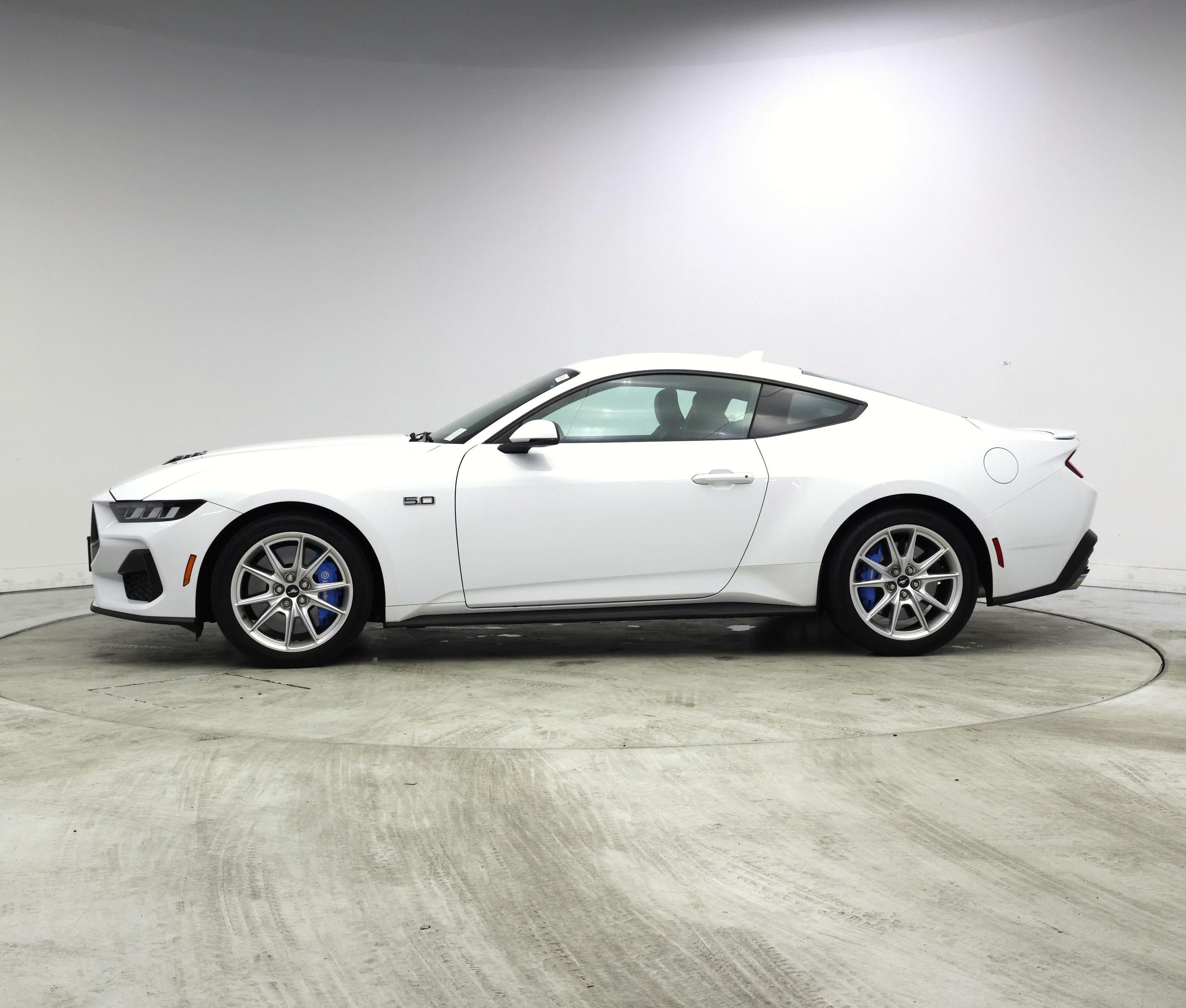Thumbnail: 2024 Ford Mustang - 3