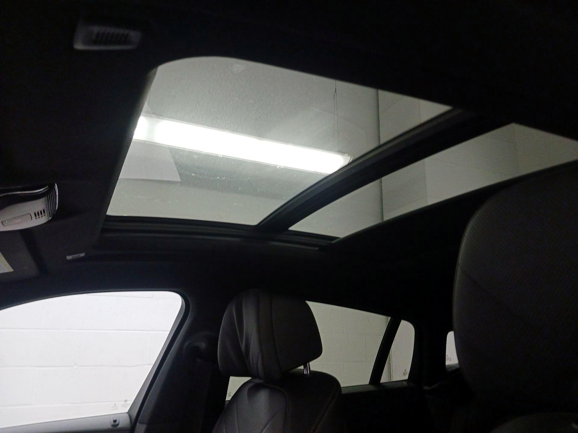 Thumbnail: 2023 BMW X6 - 20