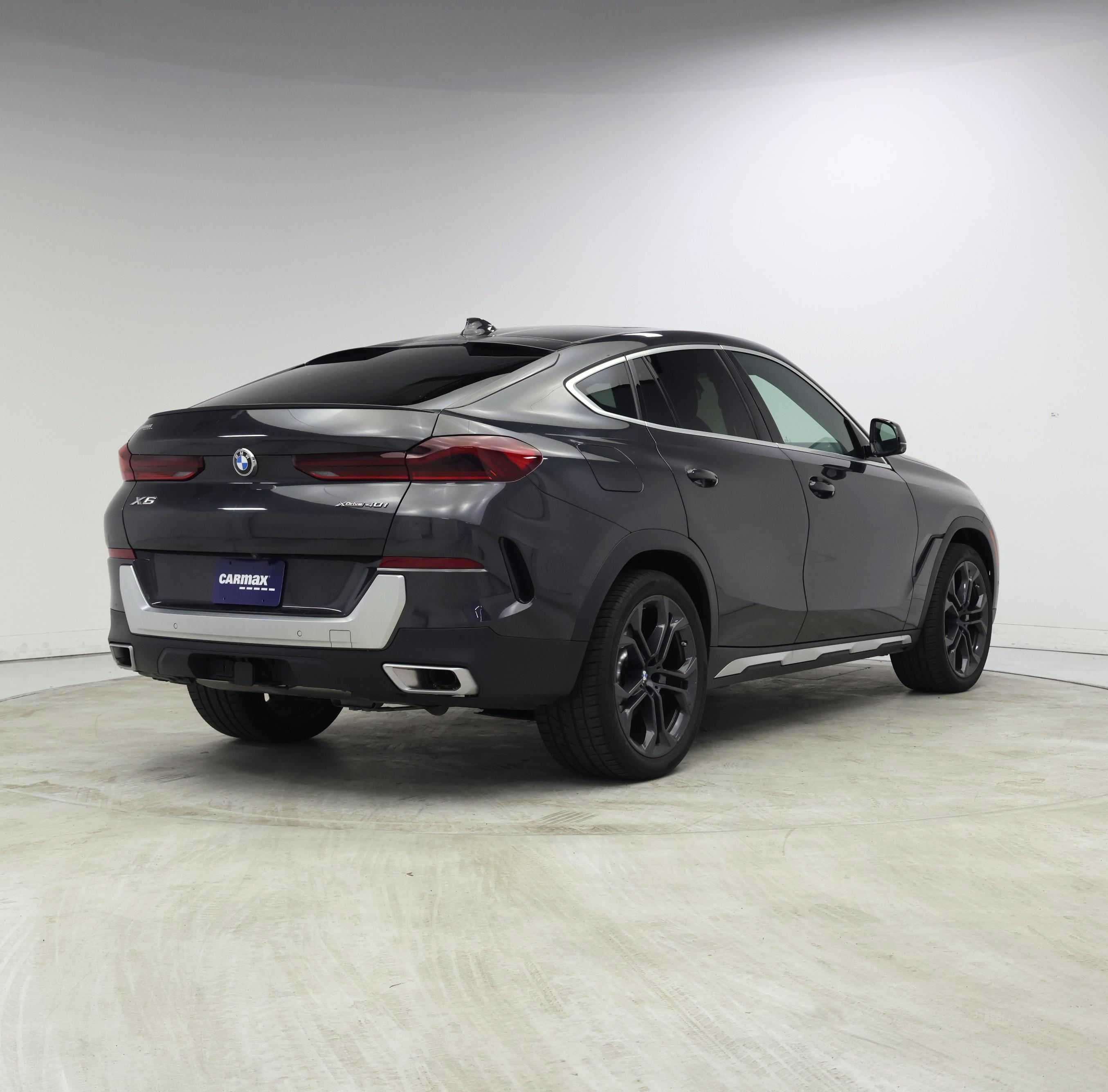 Thumbnail: 2023 BMW X6 - 8