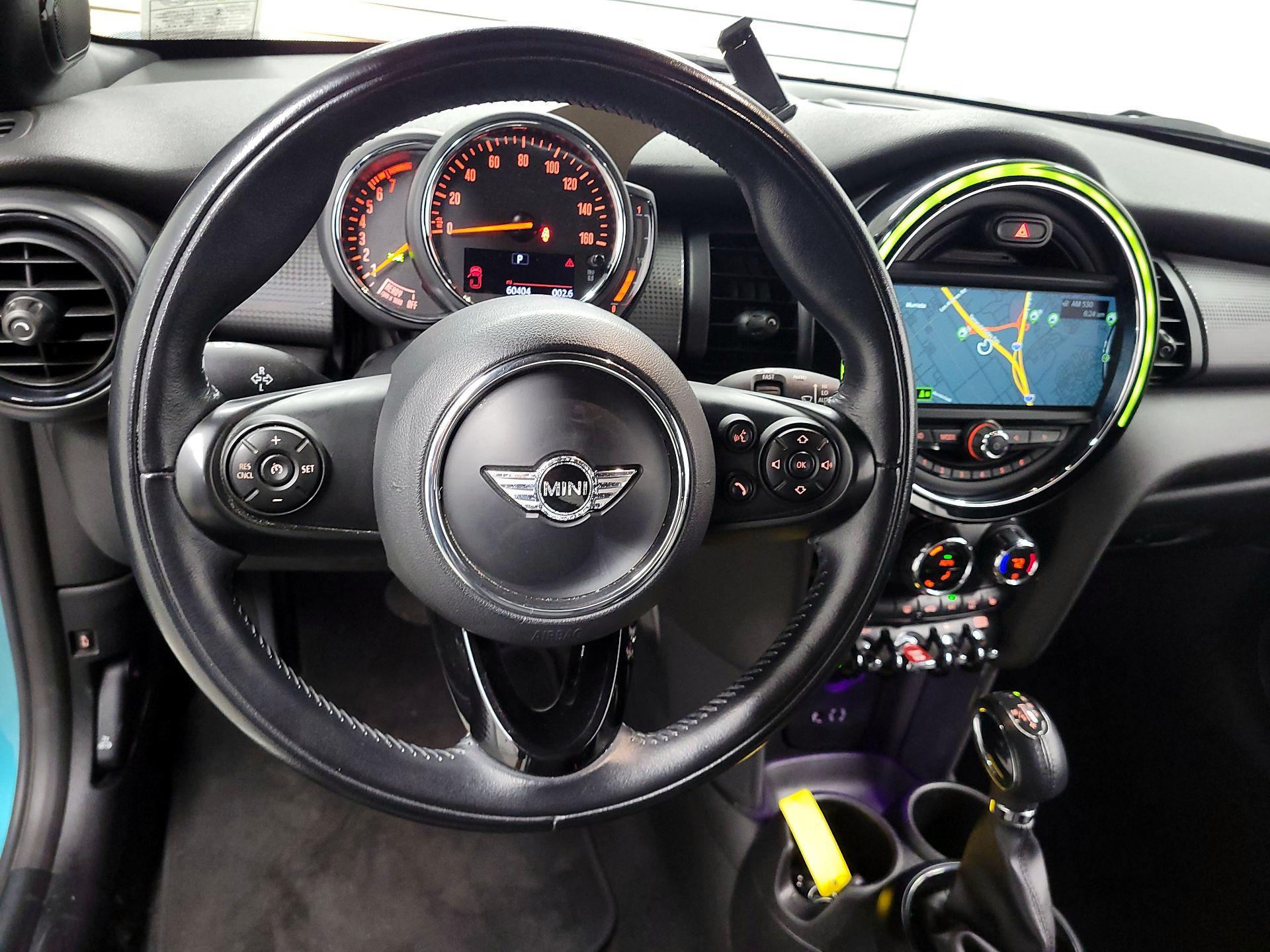 Thumbnail: 2018 MINI Cooper - 10