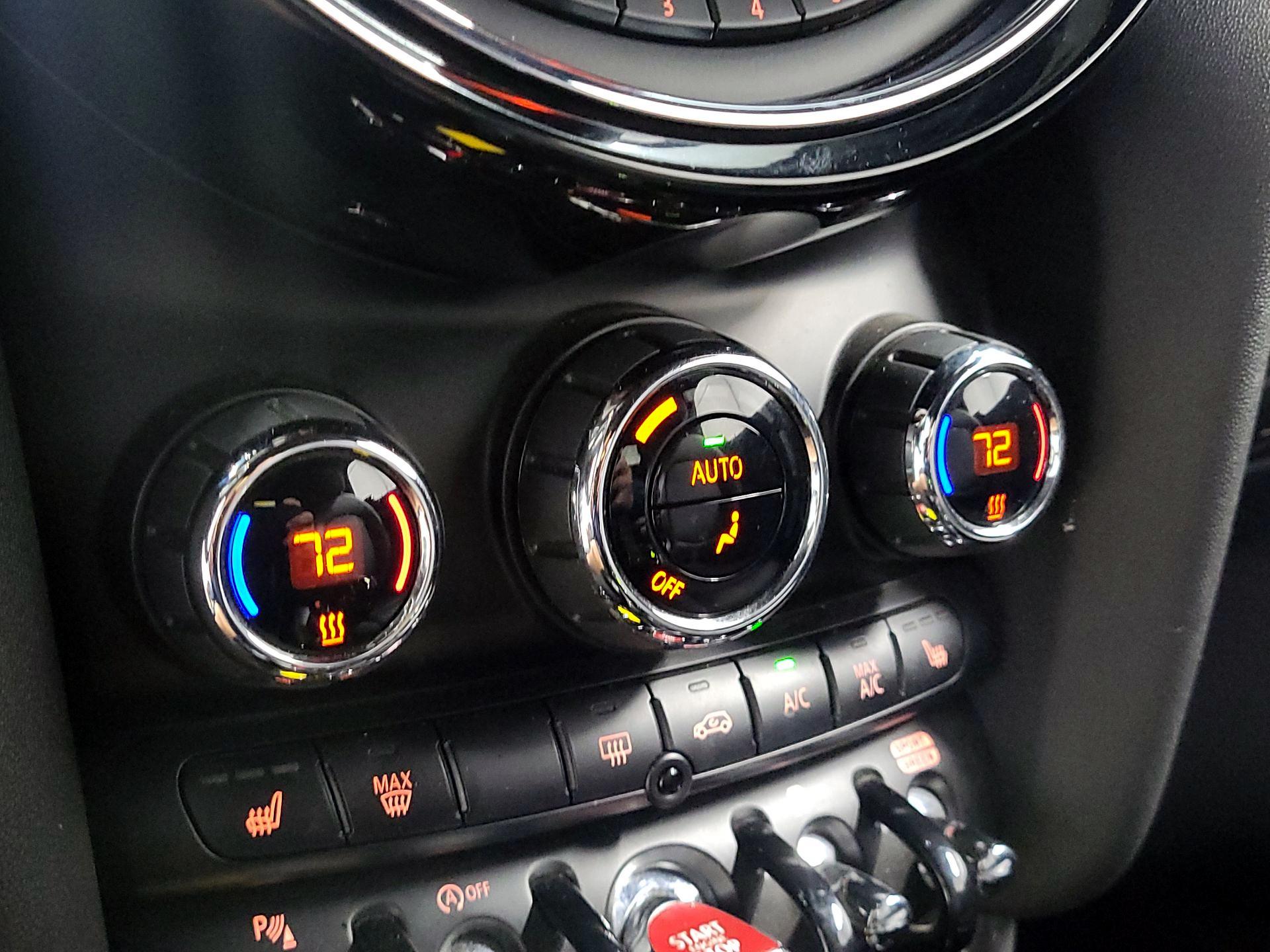 Thumbnail: 2018 MINI Cooper - 17