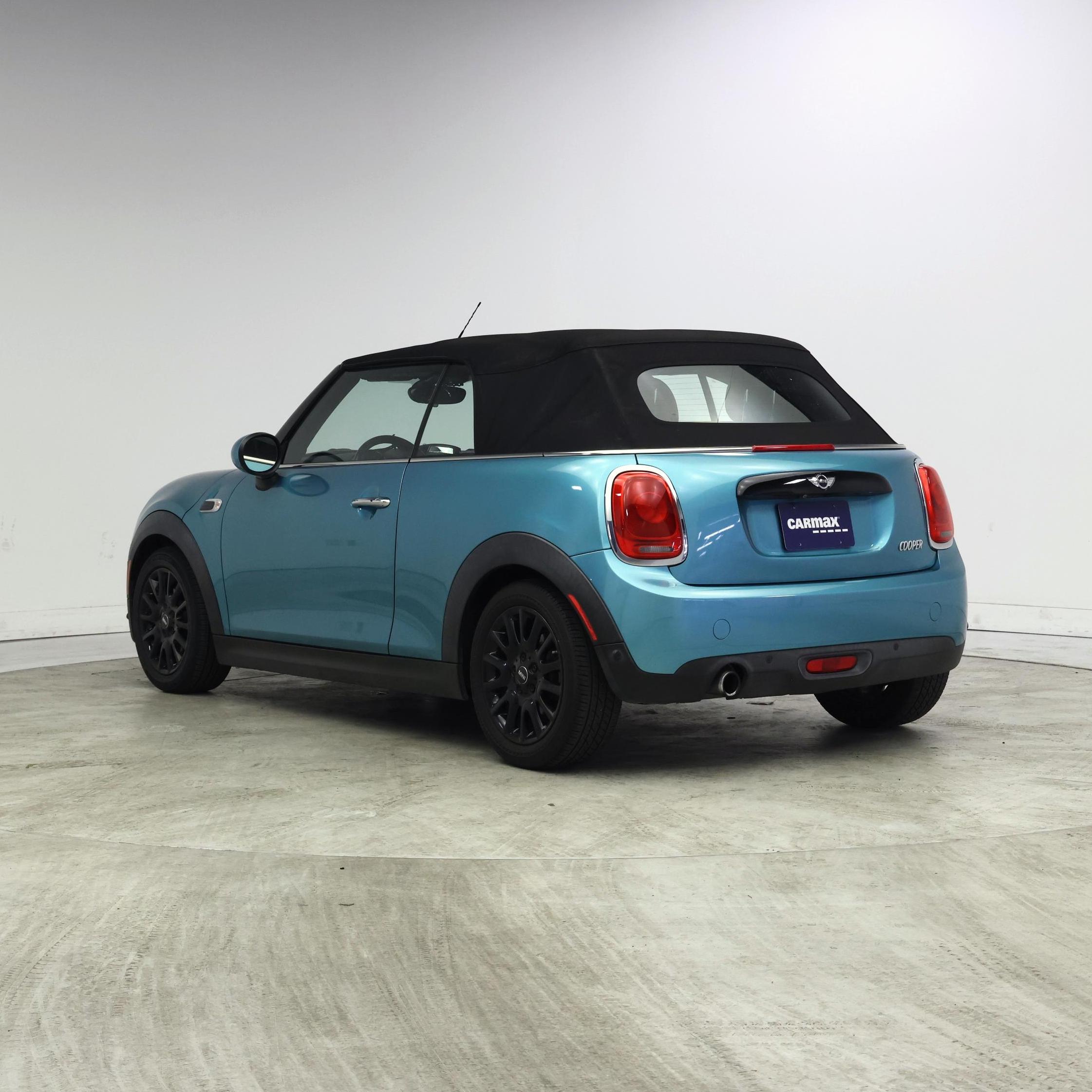 Thumbnail: 2018 MINI Cooper - 2