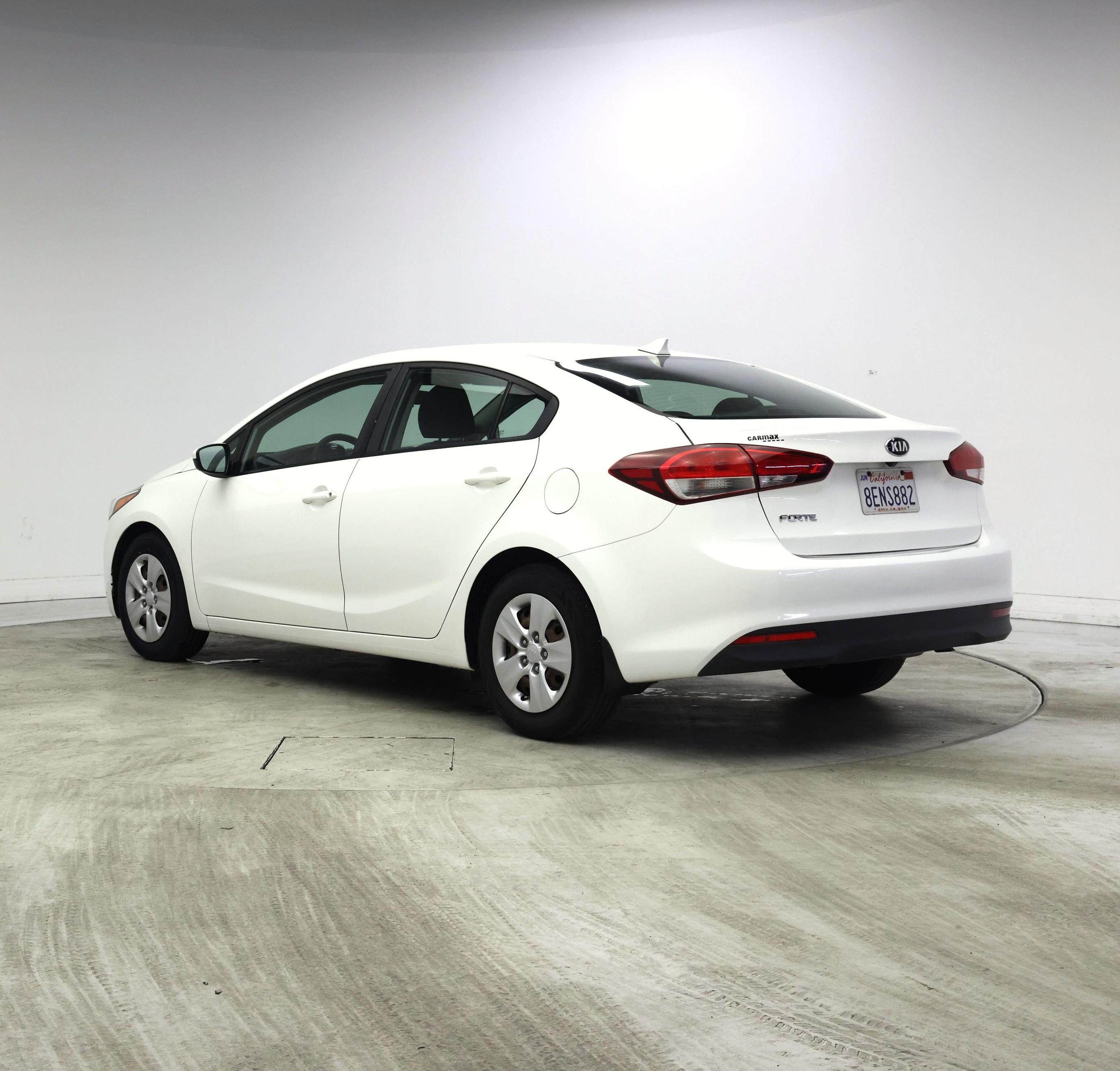 Thumbnail: 2018 Kia Forte - 2