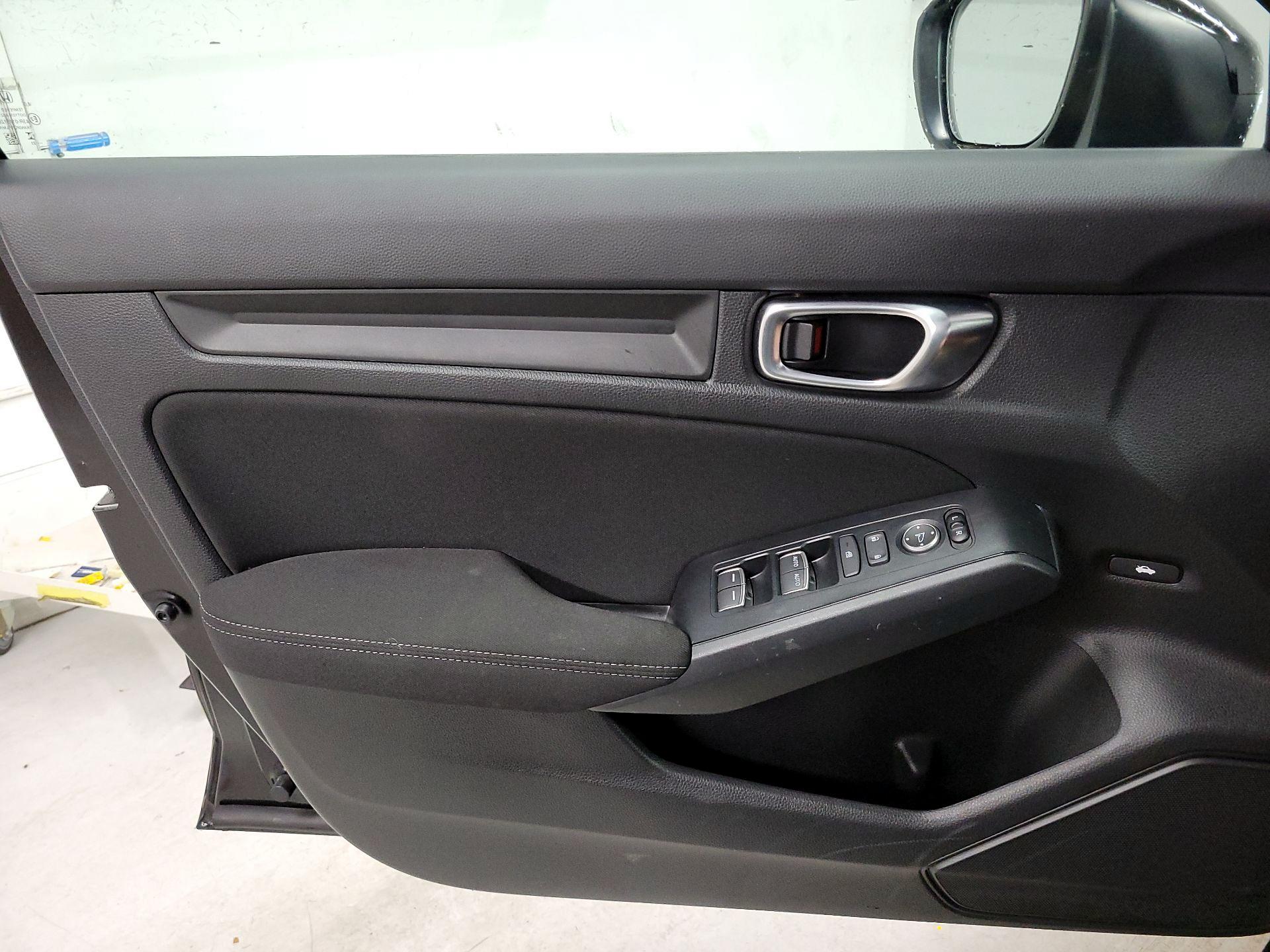 Thumbnail: 2023 Honda Civic - 12