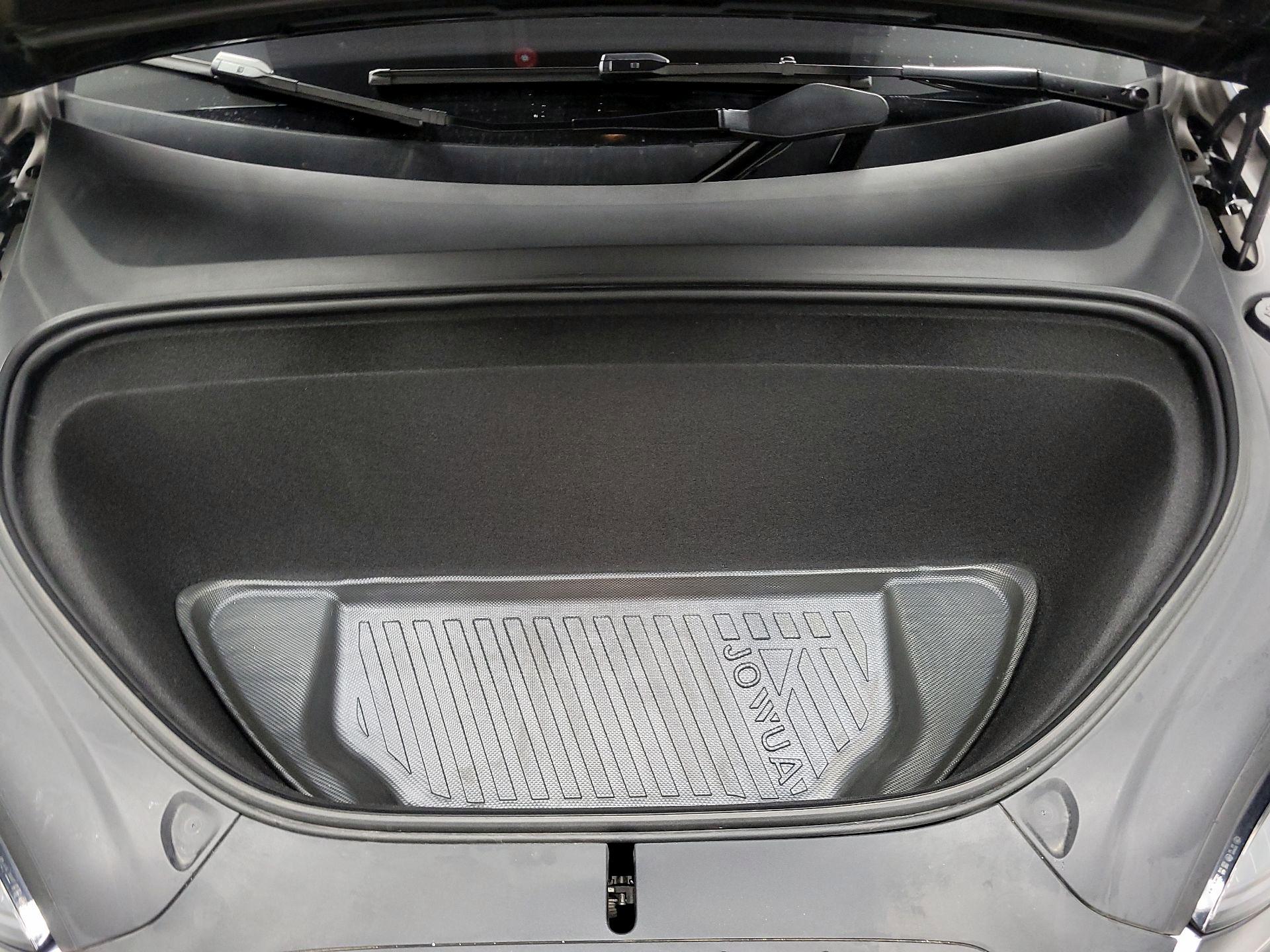 Thumbnail: 2024 Tesla Model X - 20