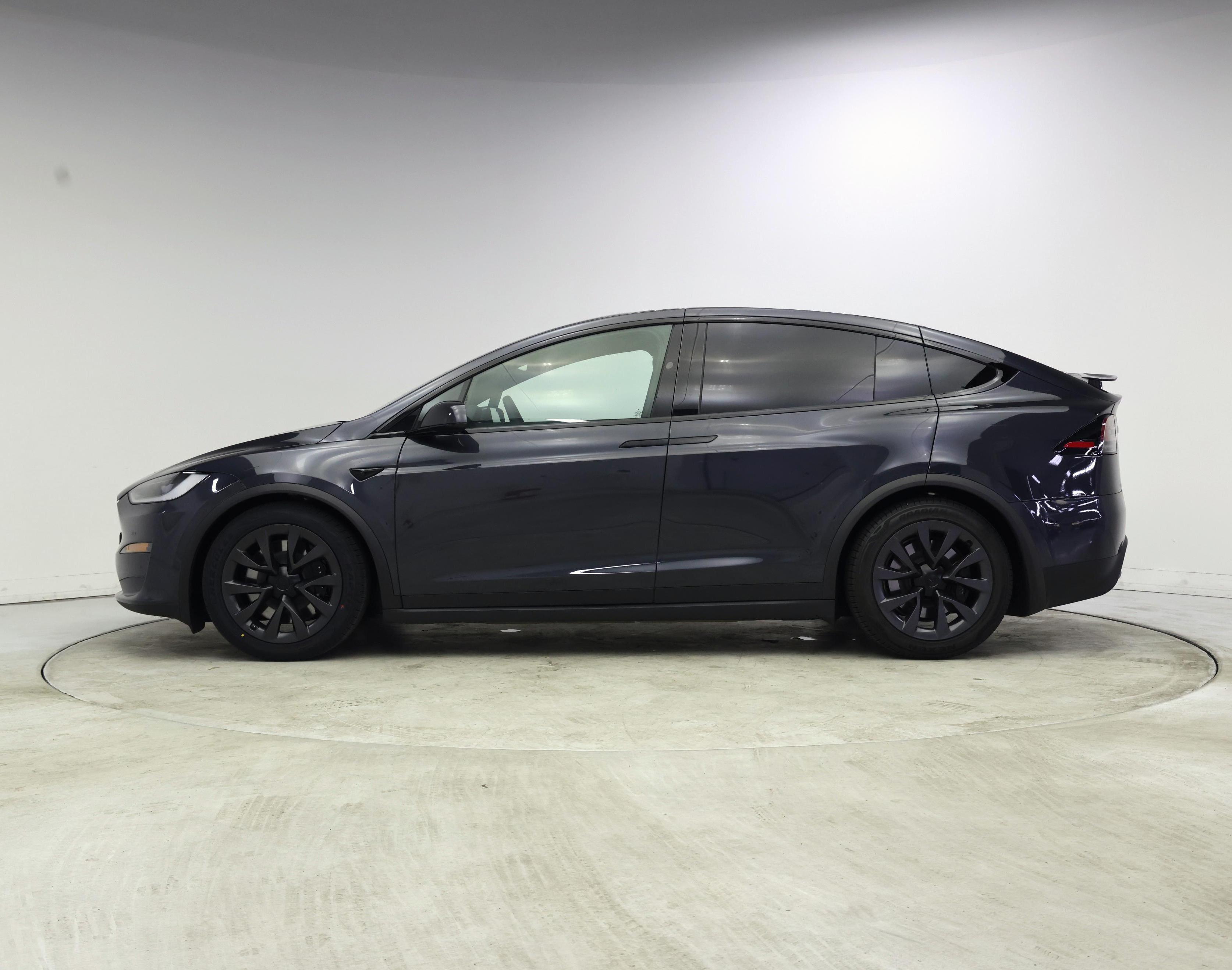 Thumbnail: 2024 Tesla Model X - 3