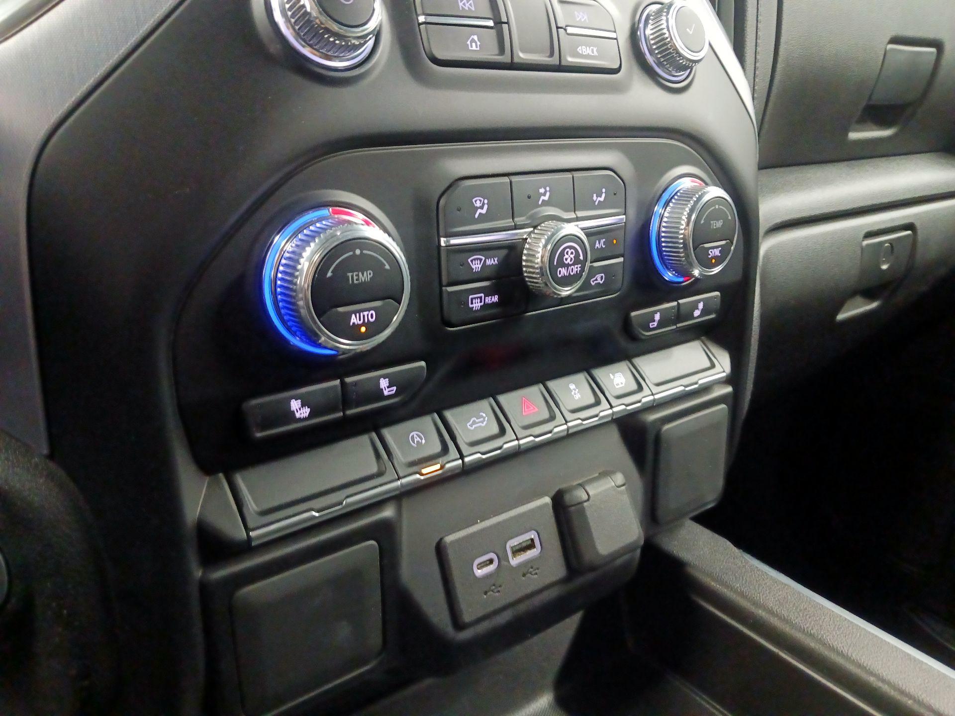 Thumbnail: 2021 GMC Sierra 1500 - 14