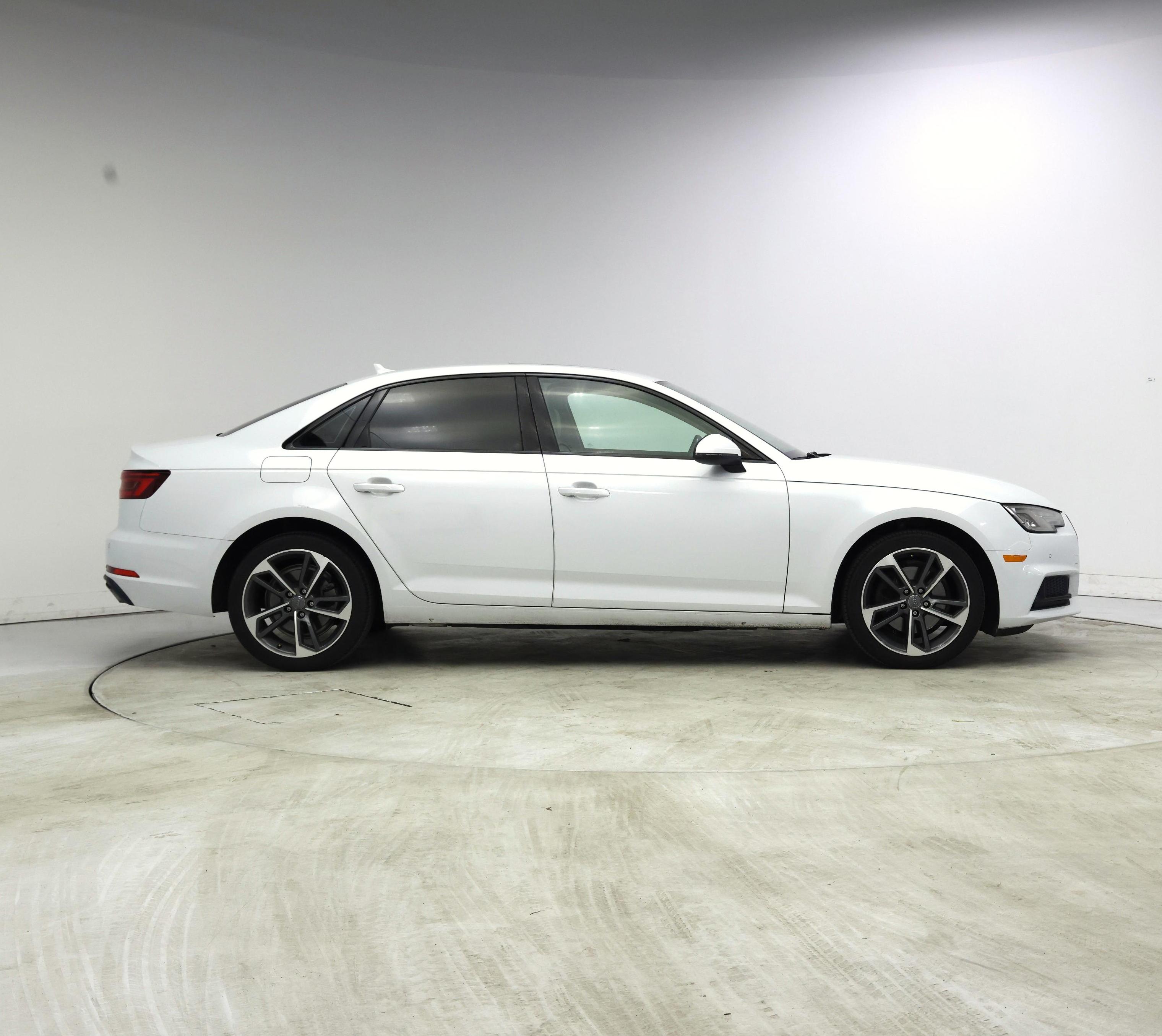 Thumbnail: 2019 Audi A4 - 7
