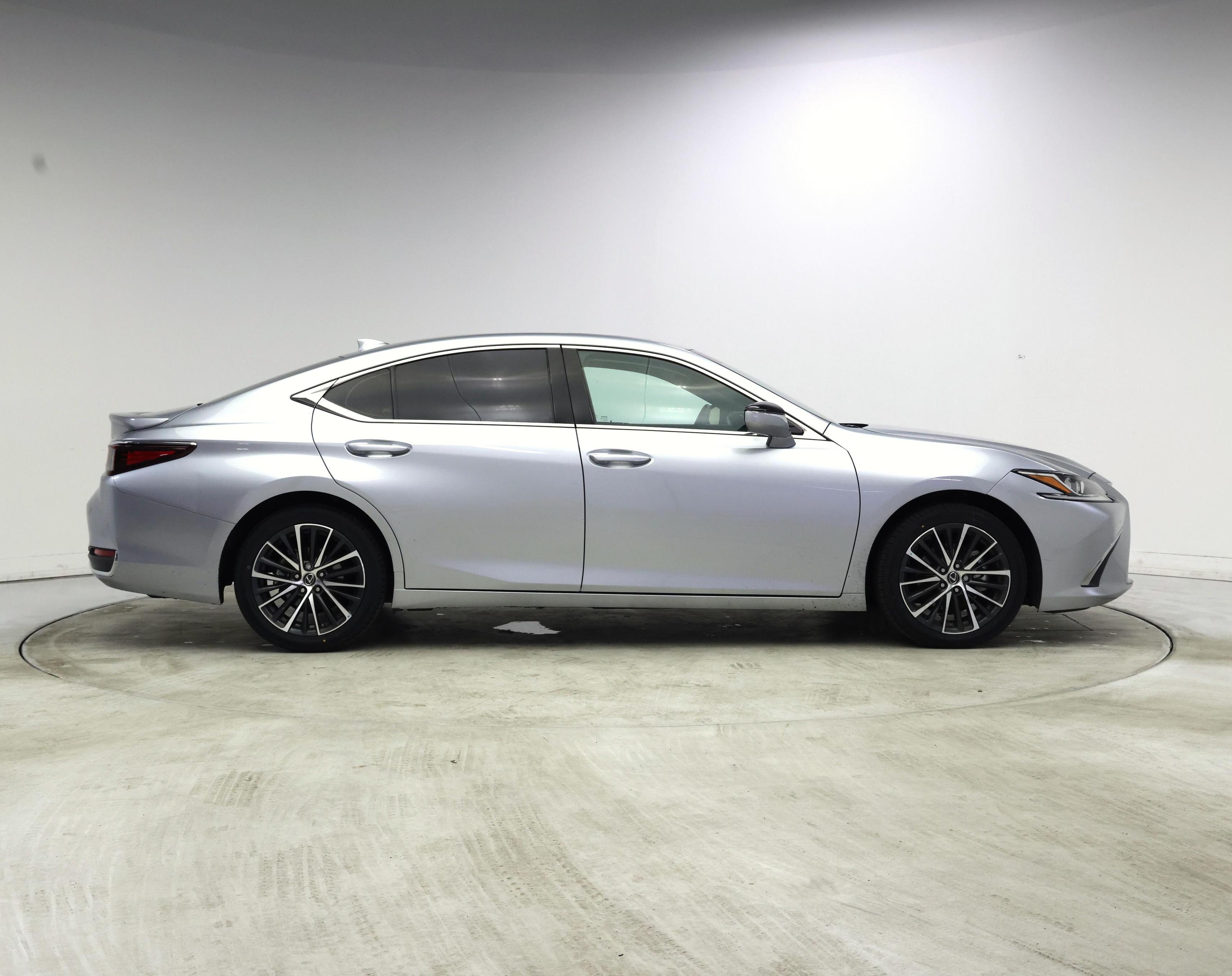 Thumbnail: 2024 Lexus ES - 7