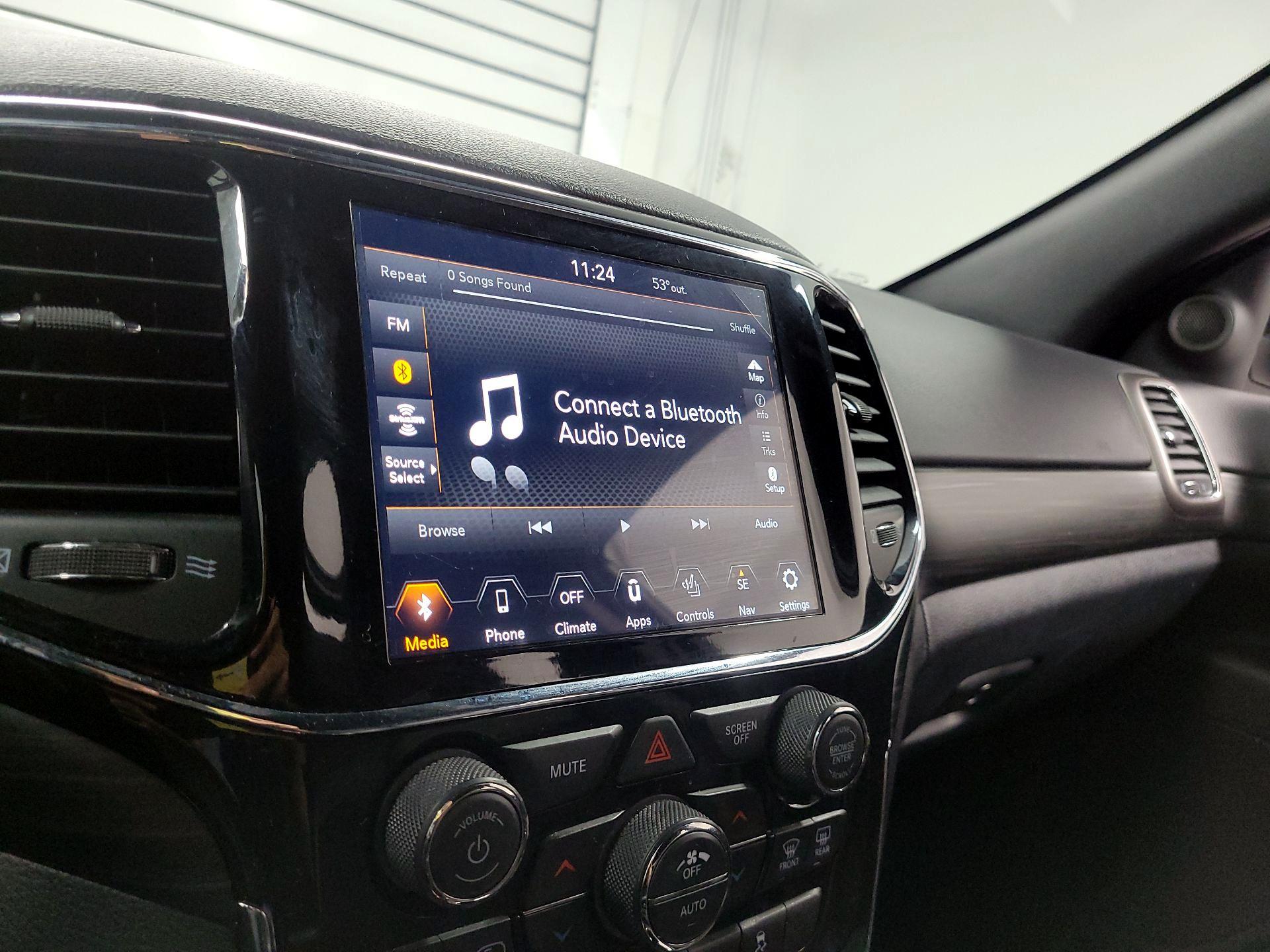 Thumbnail: 2021 Jeep Grand Cherokee - 15