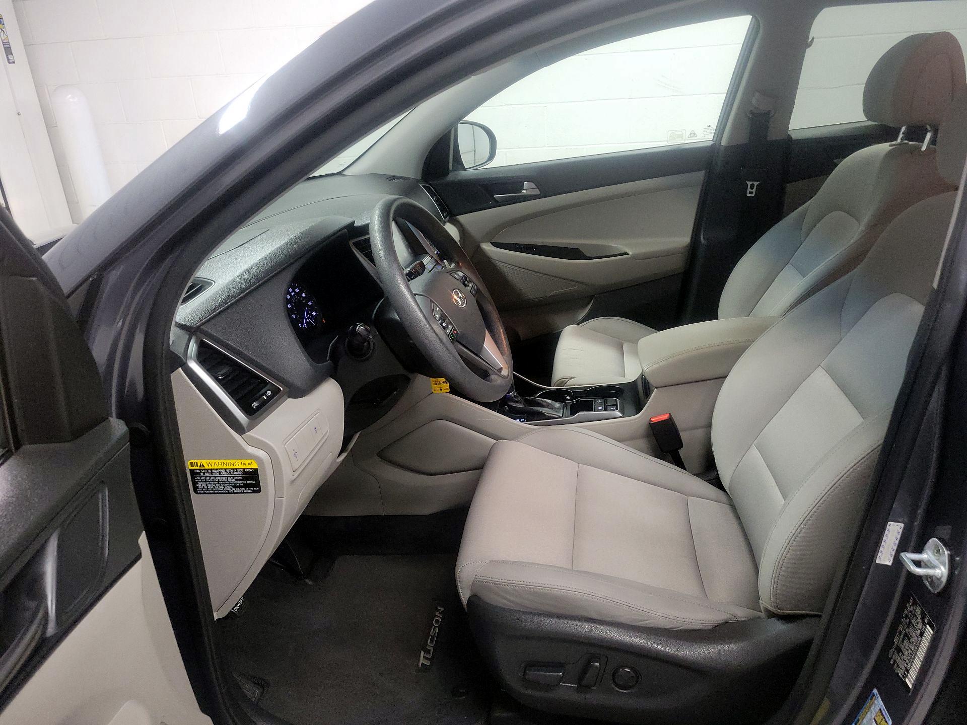 Thumbnail: 2018 Hyundai Tucson - 11