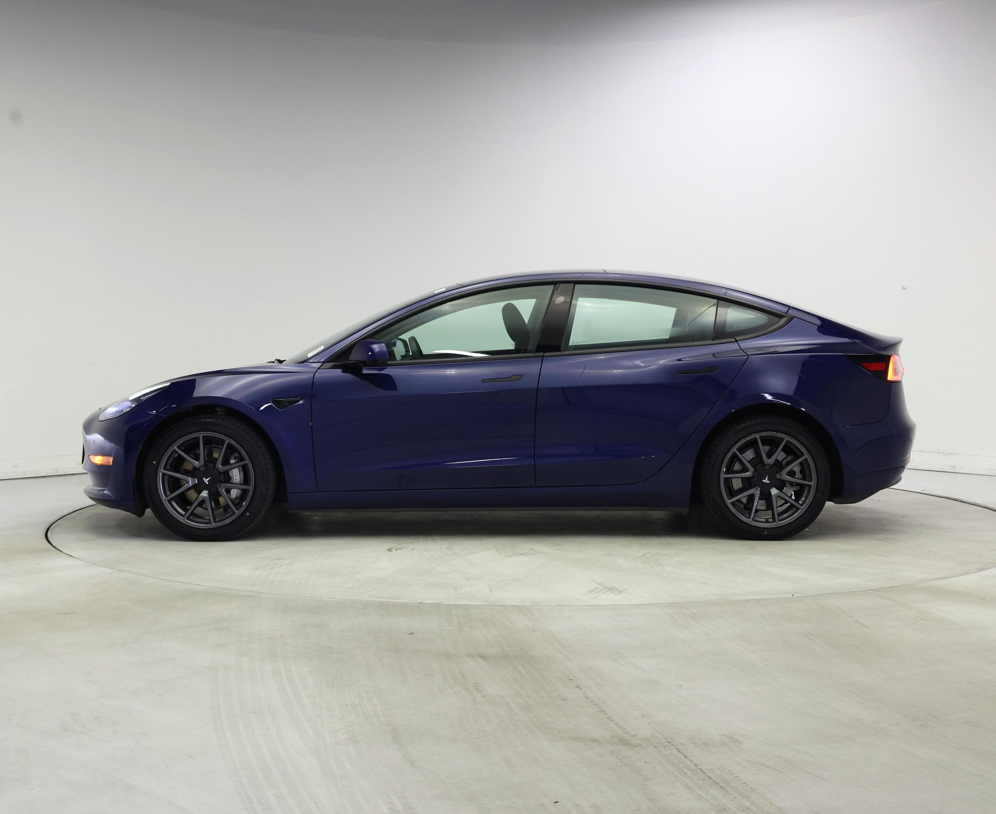 Thumbnail: 2023 Tesla Model 3 - 3