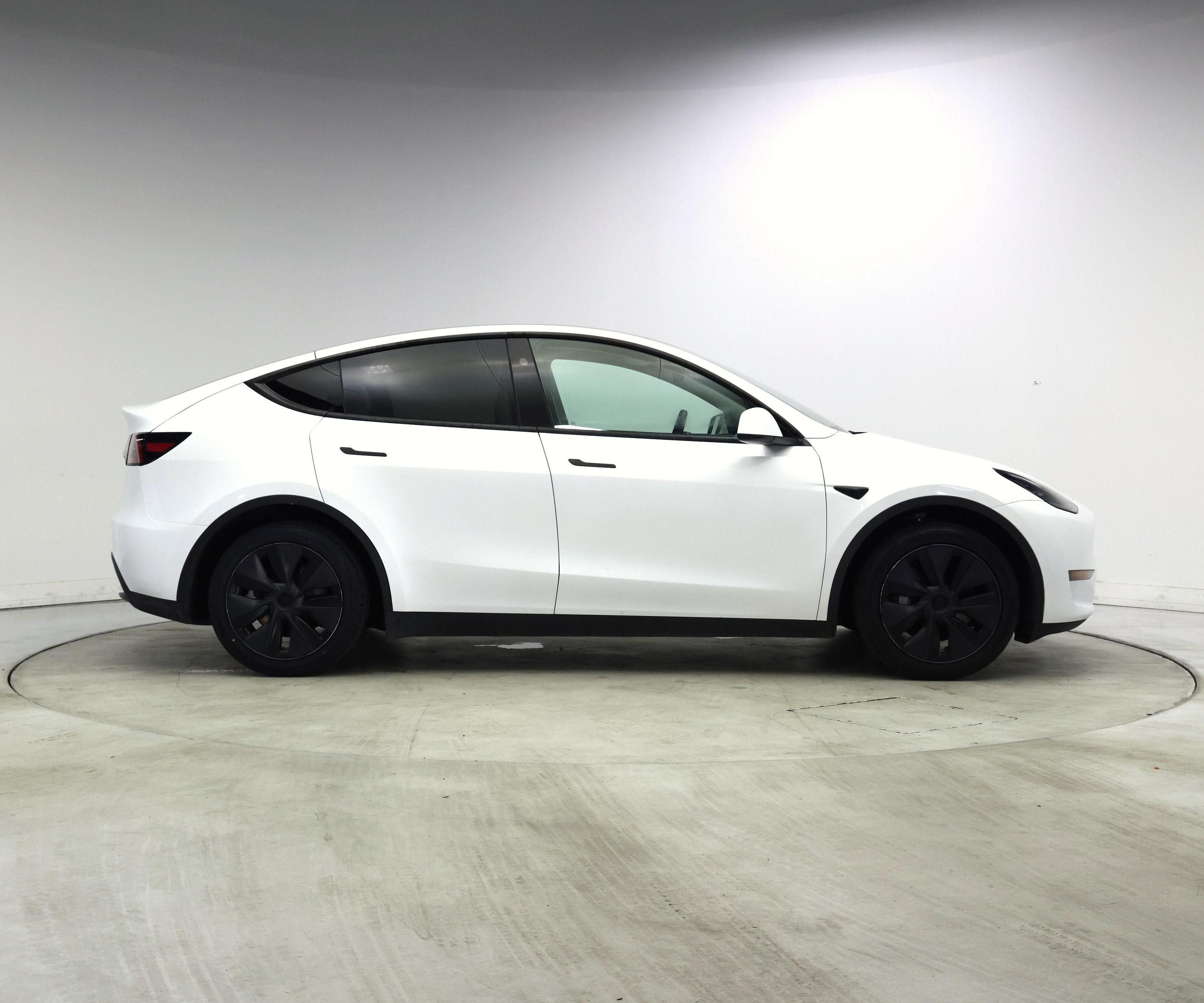 Thumbnail: 2025 Tesla Model Y - 7