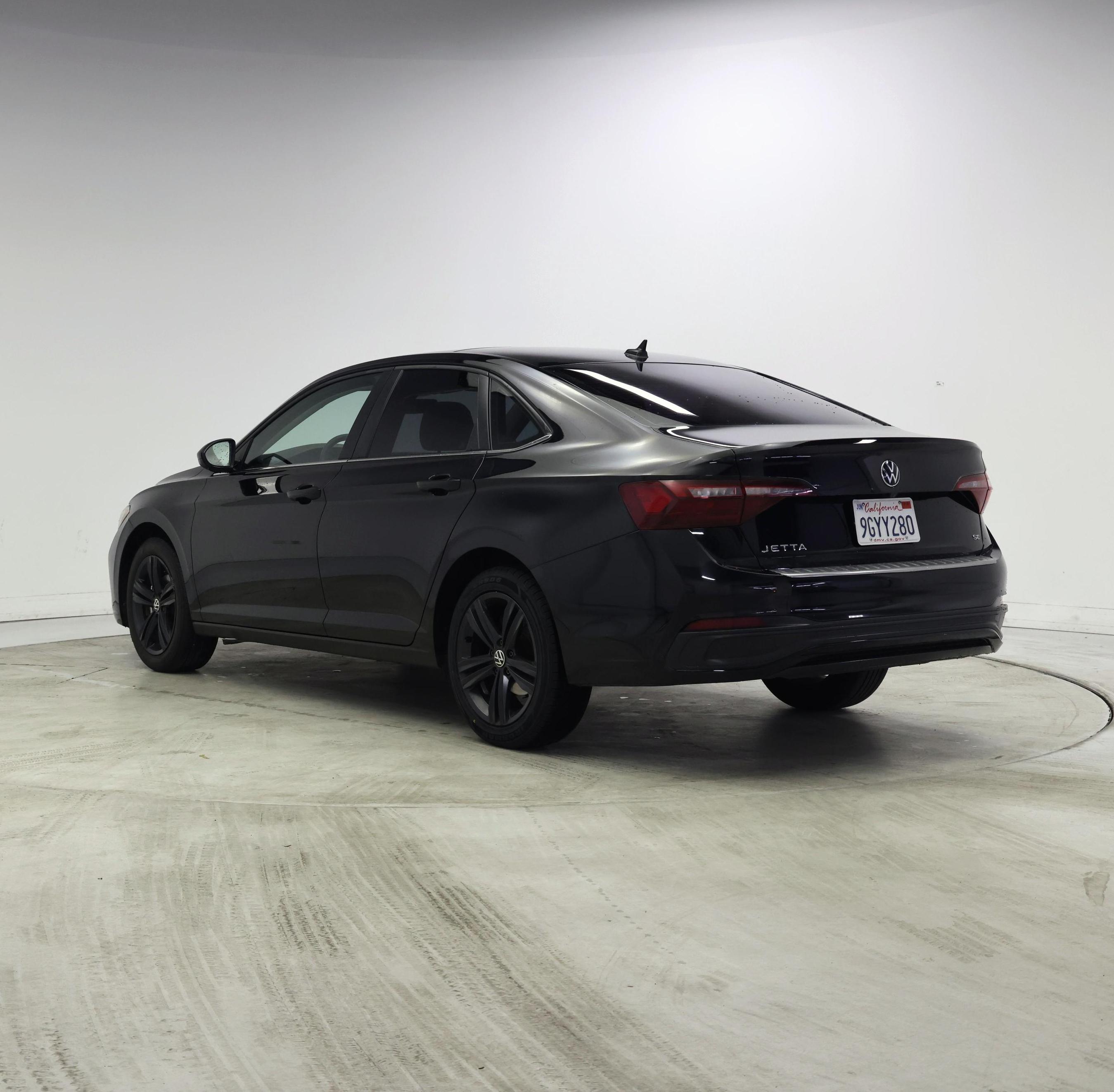 Thumbnail: 2023 Volkswagen Jetta - 2