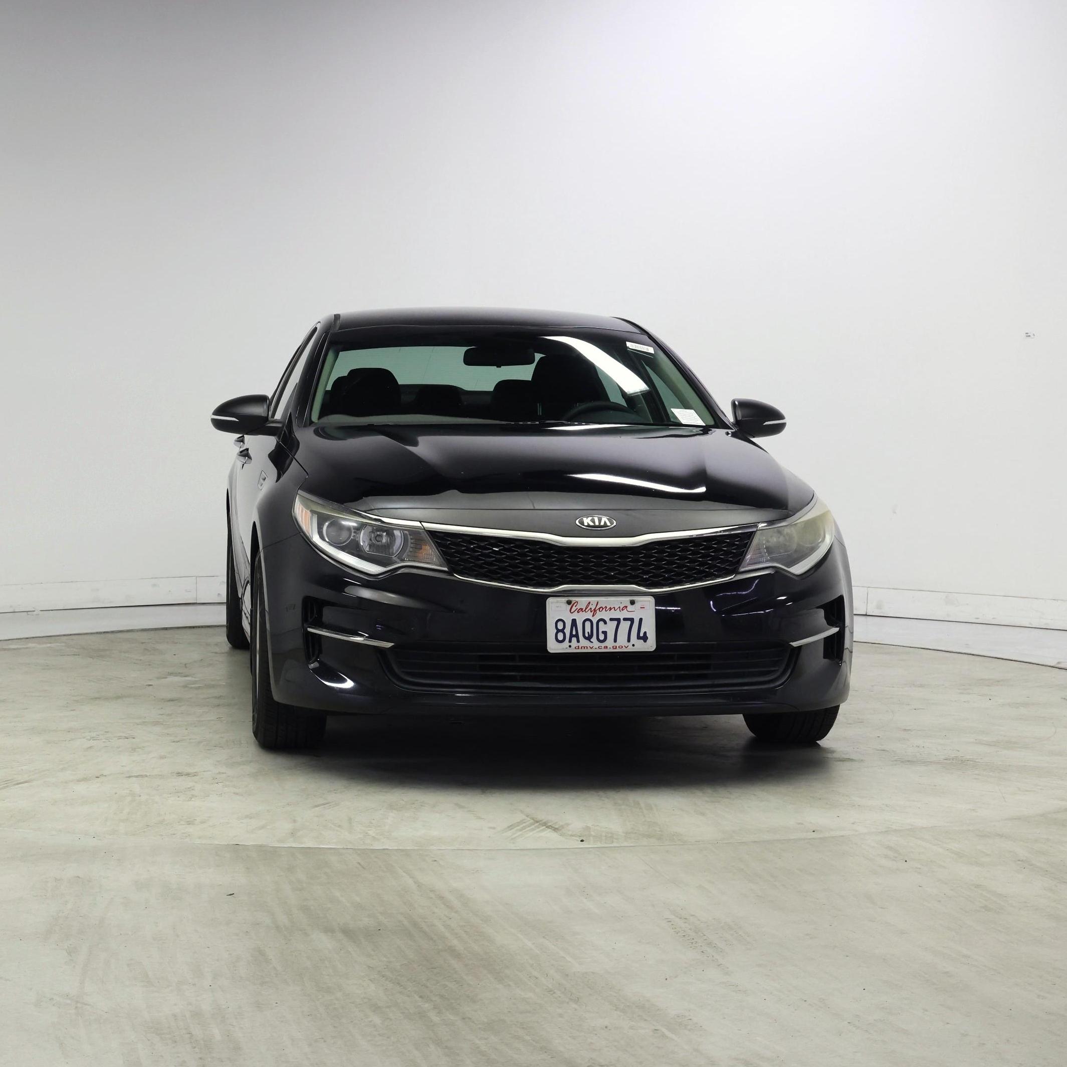Thumbnail: 2016 Kia Optima - 5