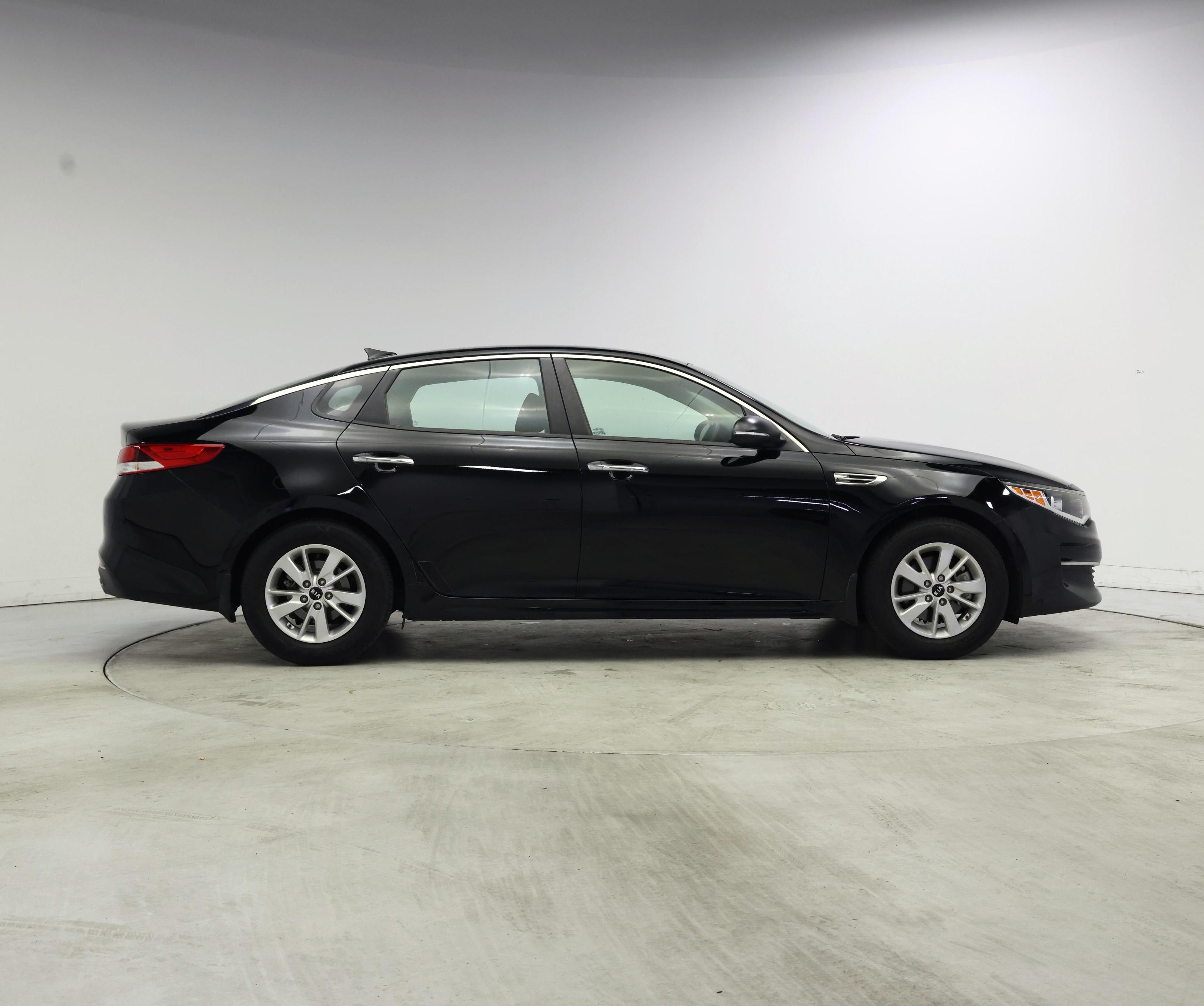 Thumbnail: 2016 Kia Optima - 7