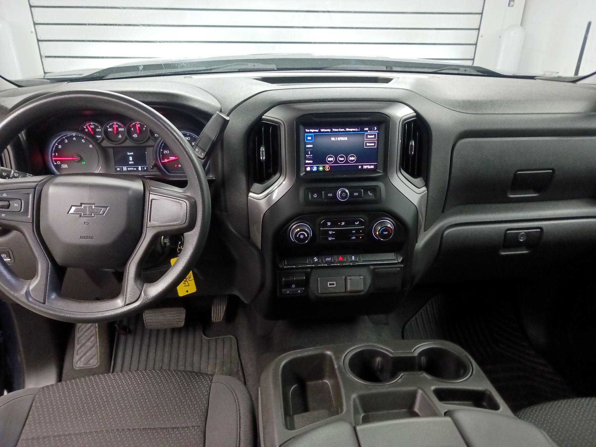 Thumbnail: 2020 Chevrolet Silverado 1500 - 9
