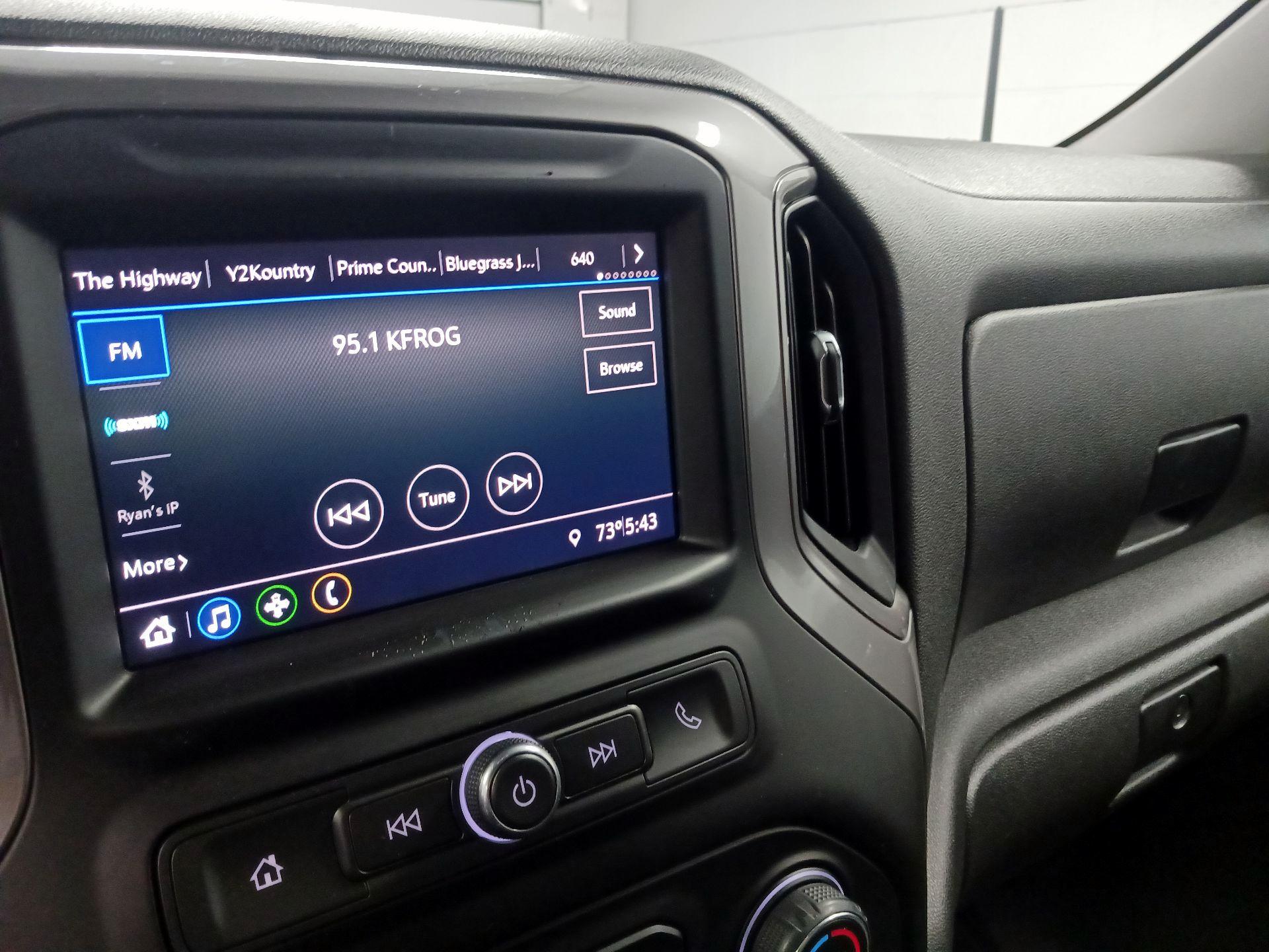 Thumbnail: 2020 Chevrolet Silverado 1500 - 13