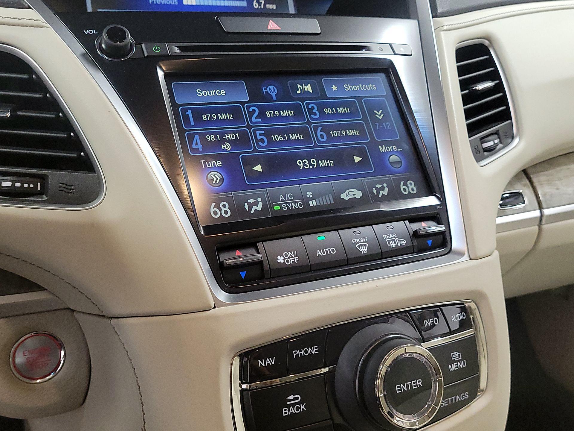 Thumbnail: 2018 Acura RLX - 13