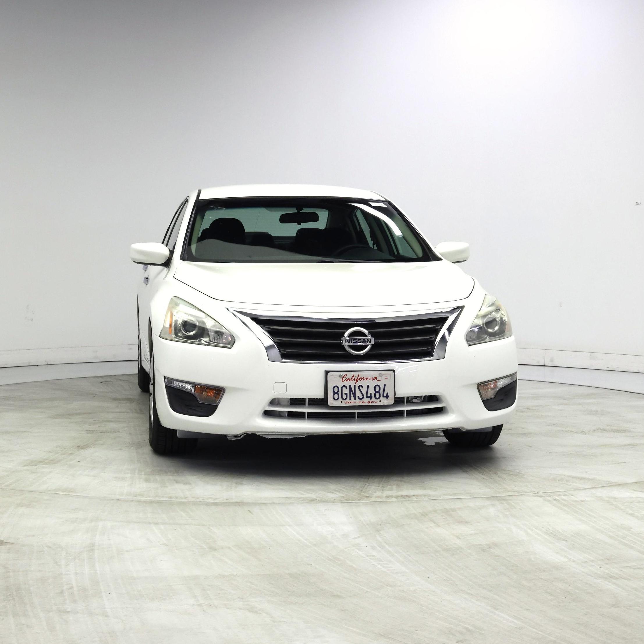 Thumbnail: 2015 Nissan Altima - 5