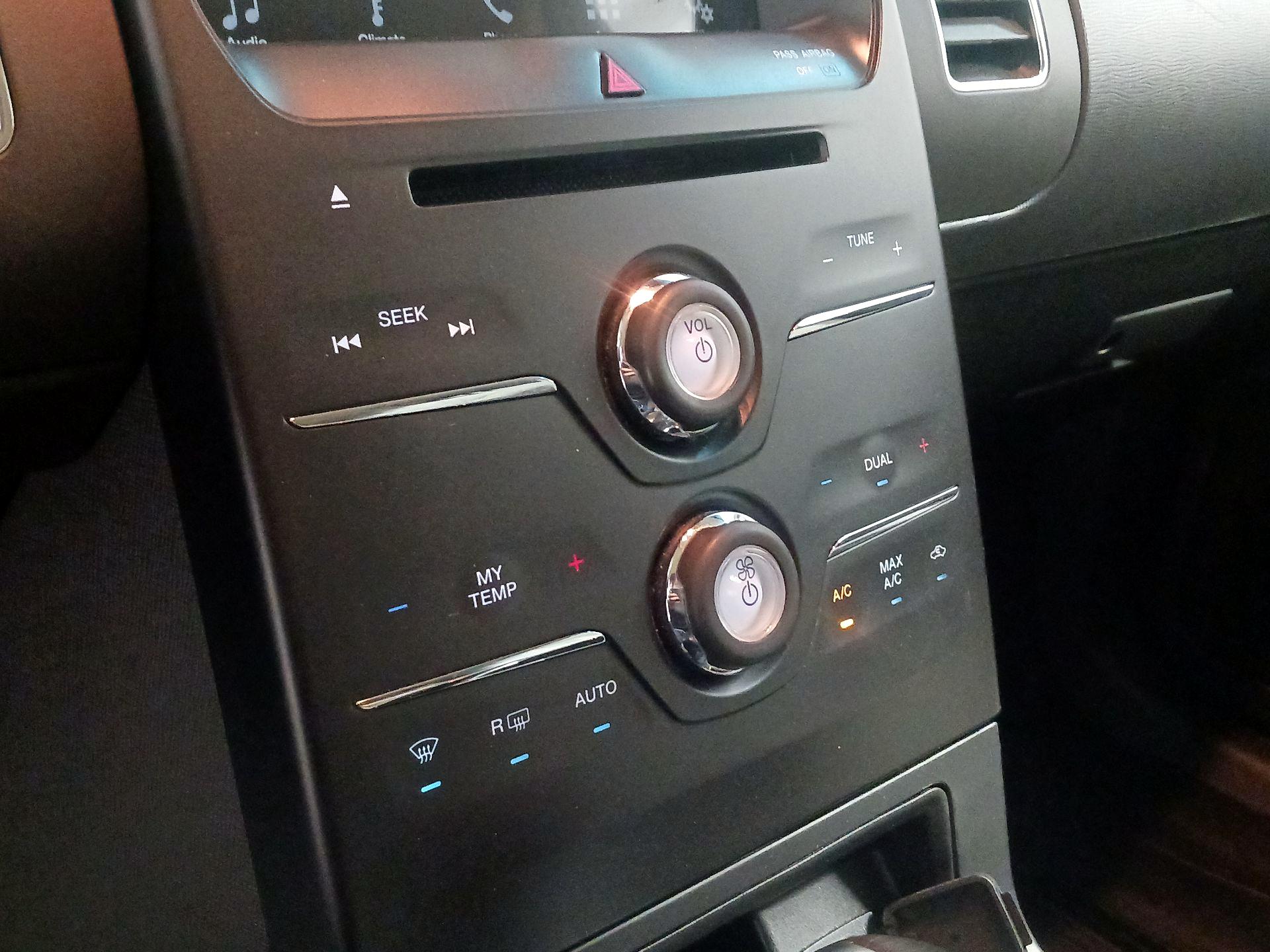 Thumbnail: 2016 Ford Flex - 14