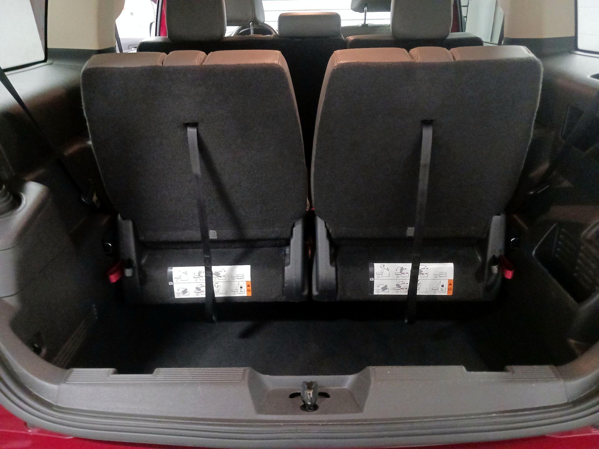 Thumbnail: 2016 Ford Flex - 18