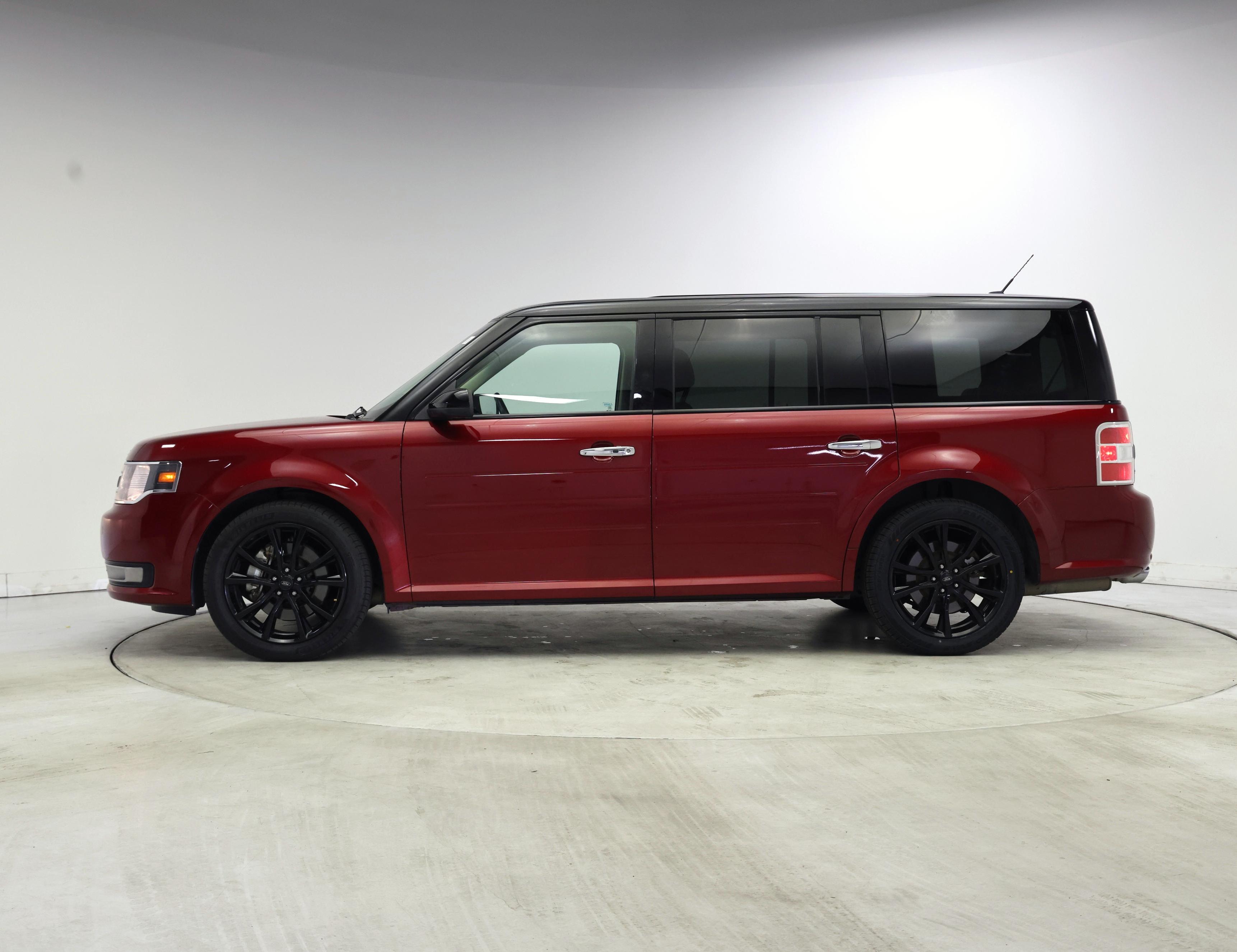Thumbnail: 2016 Ford Flex - 3
