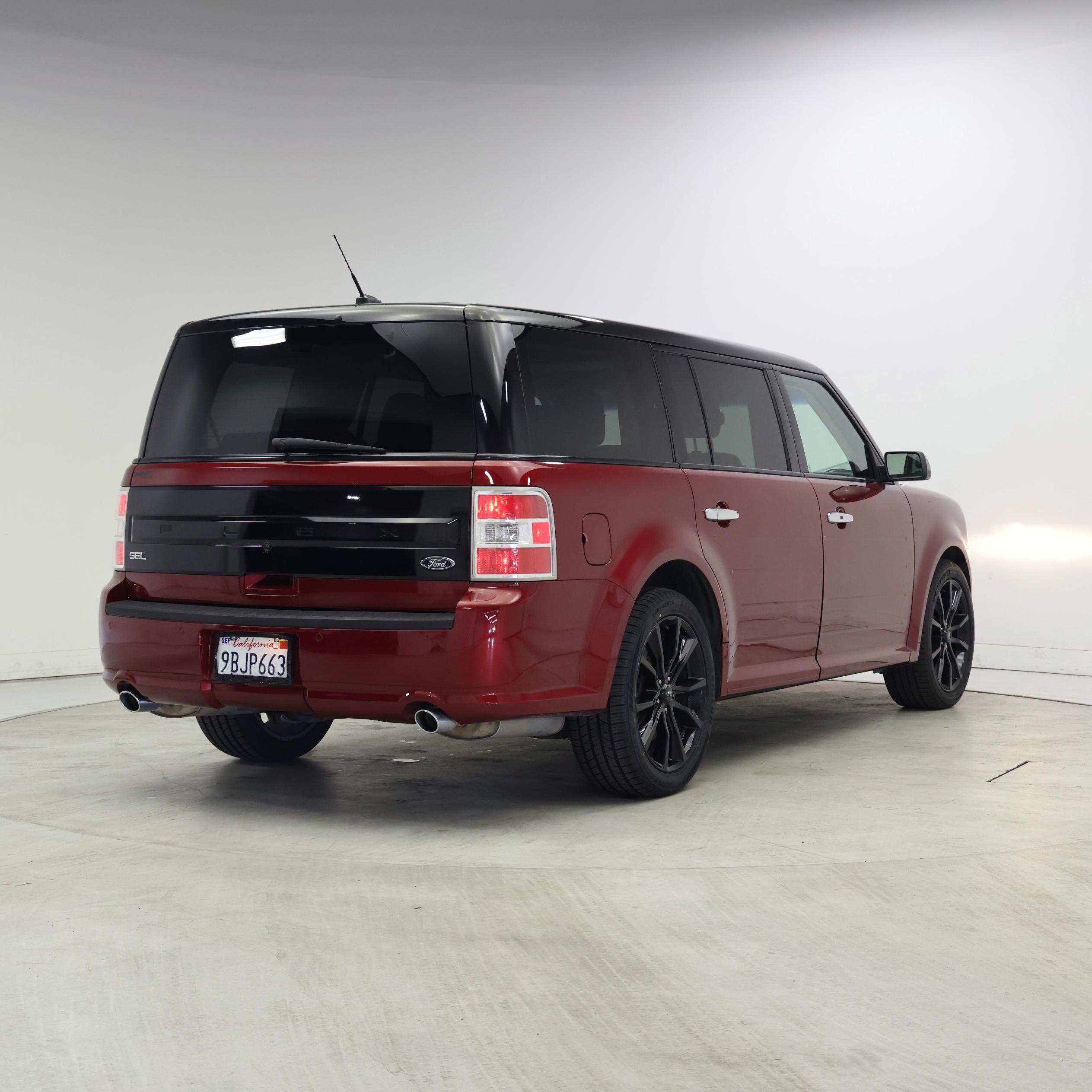 Thumbnail: 2016 Ford Flex - 8